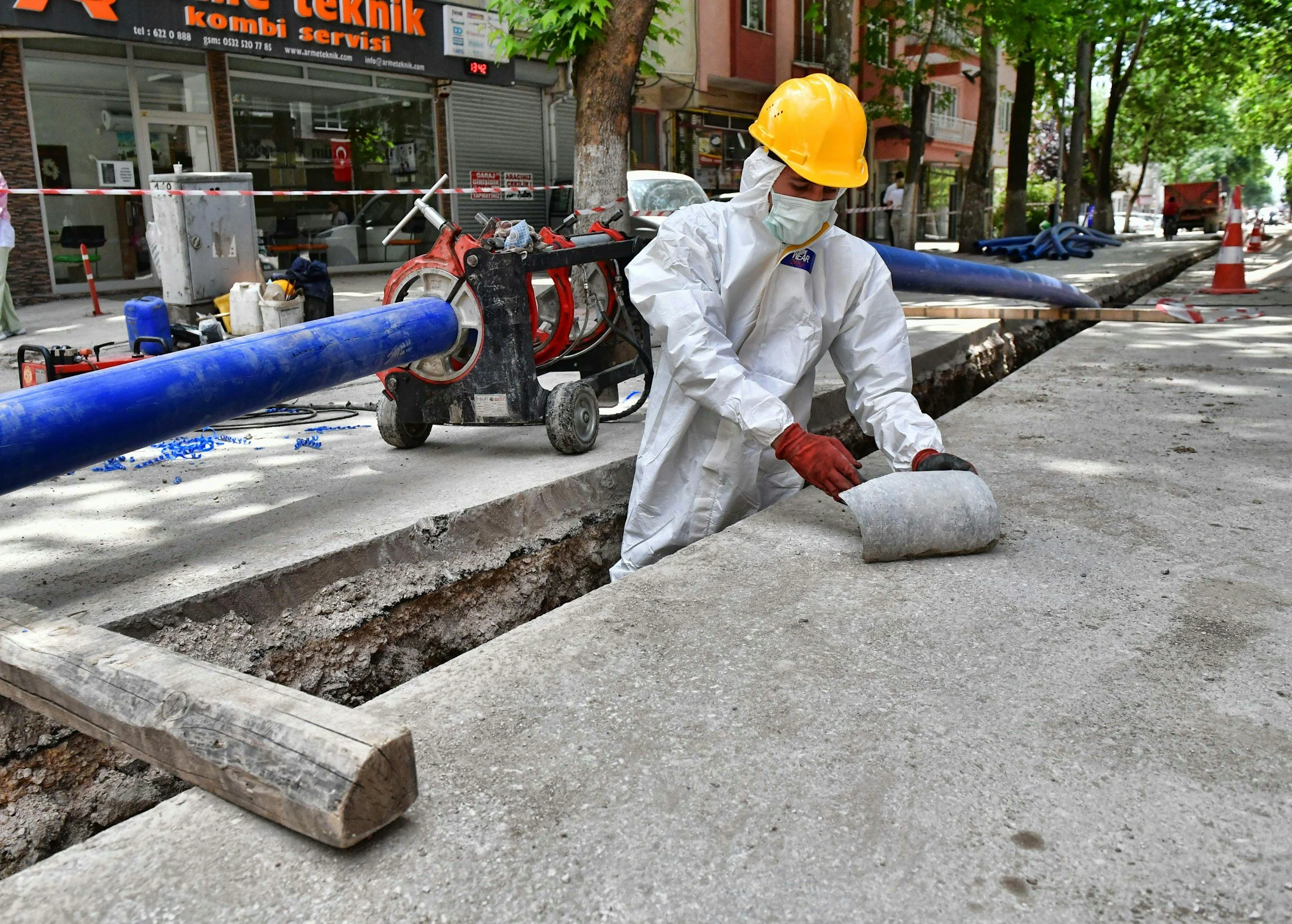 EPA to reassess asbestos ban