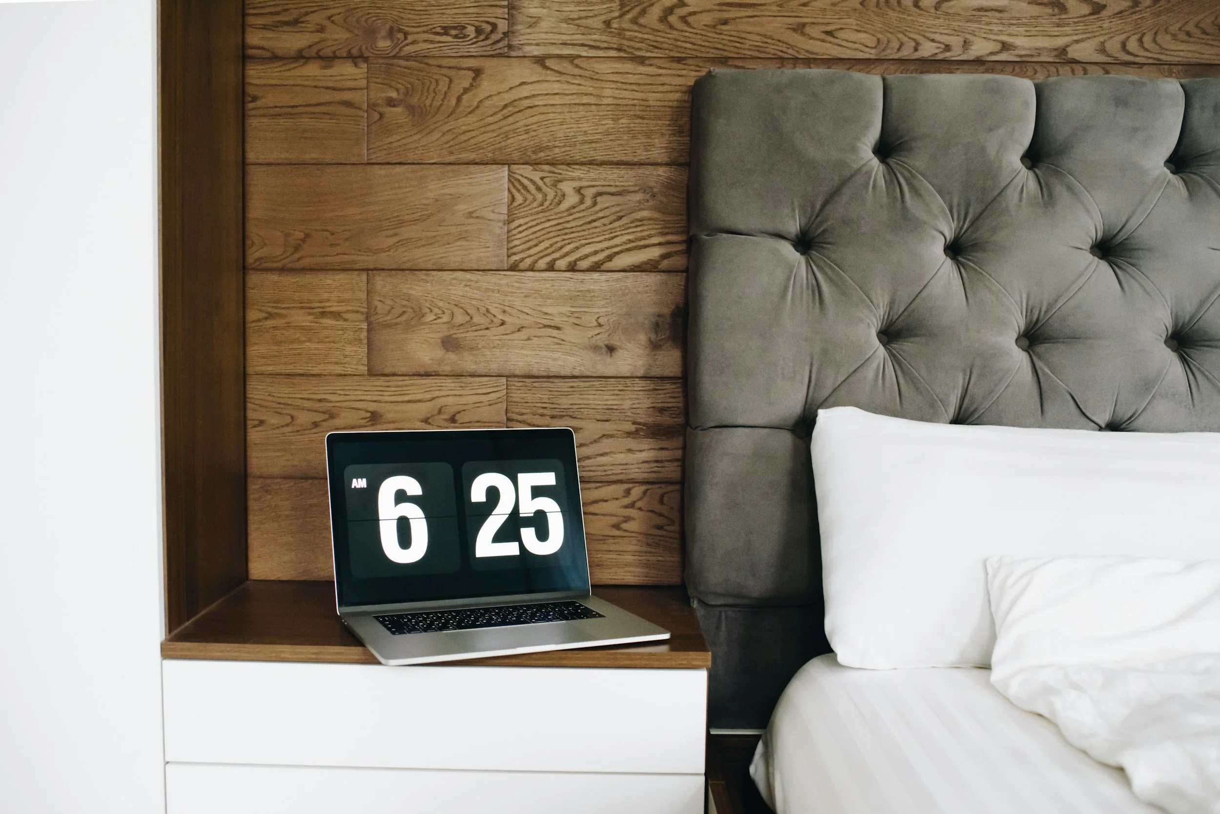 A consistent bedtime can transform your sleep