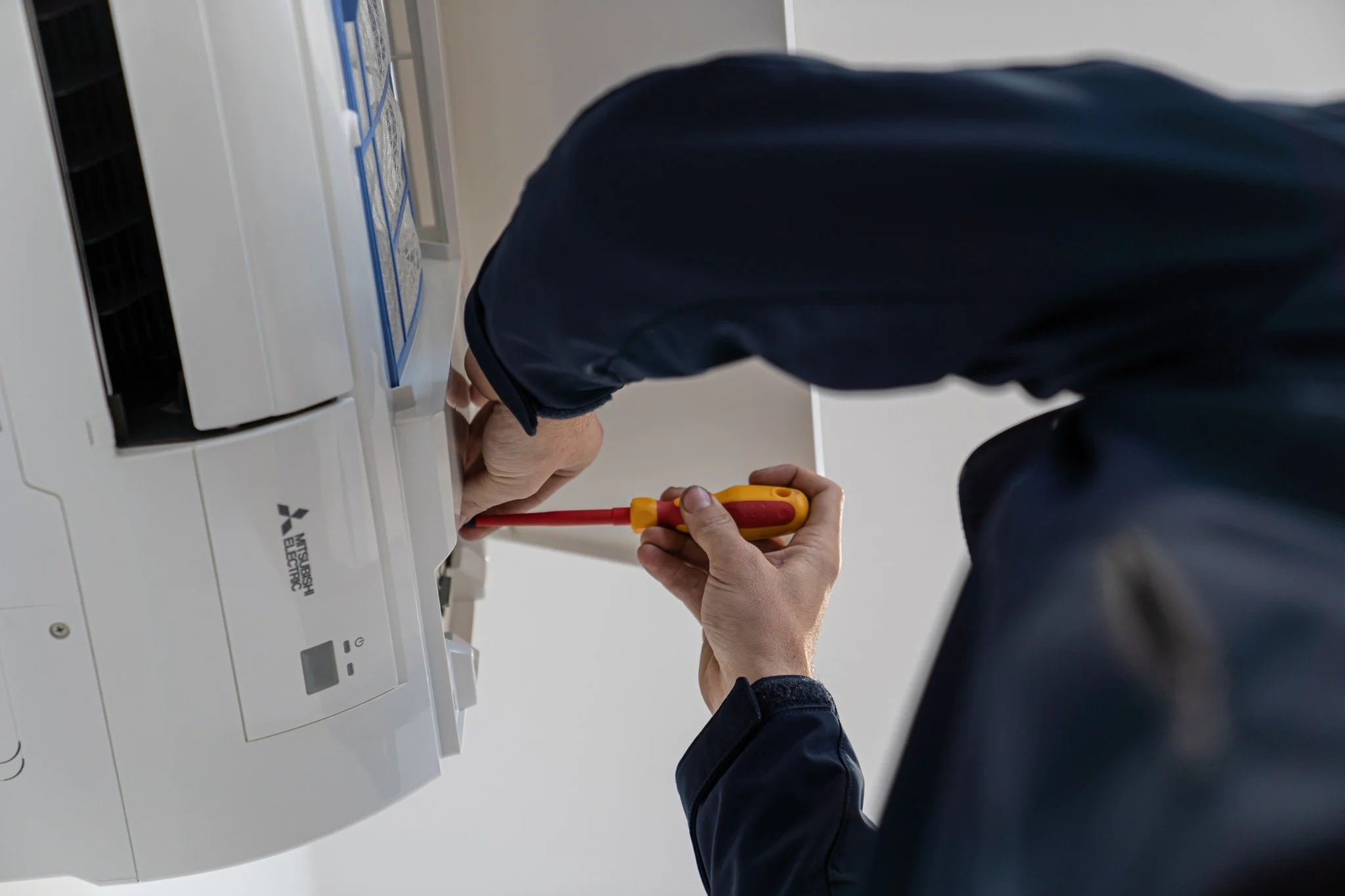 With Christmas less than 3 weeks away, now&rsquo;s the perfect time to check your airconditioner.
Give your guests the gift of comfort this holiday season.
Call 08 8682 3311