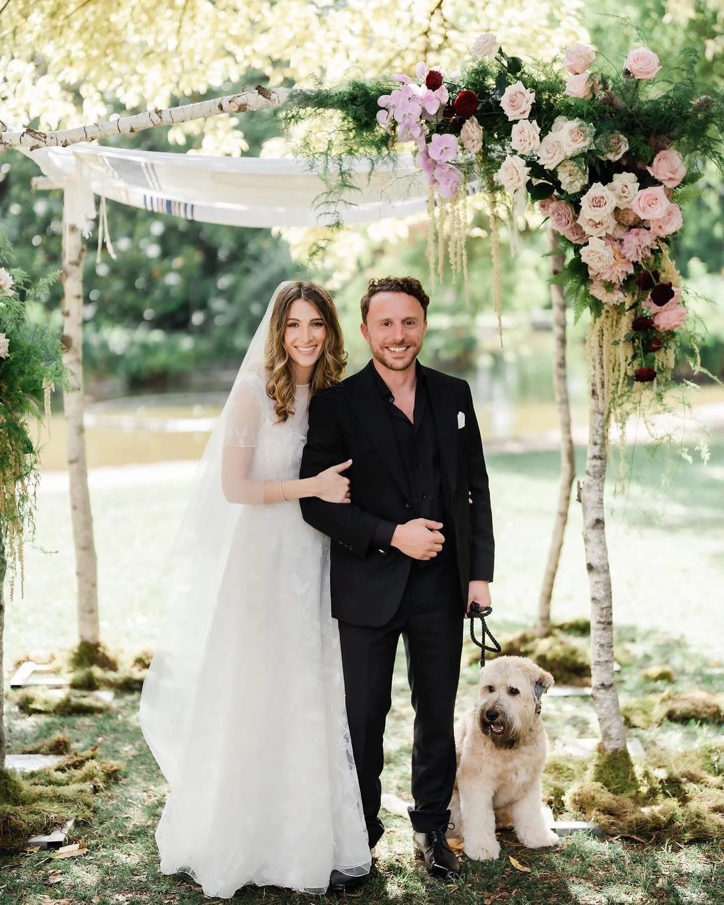 @jeromecole once again, working his magic with this fabulous couple, Colette and Alistair, and their fine, furry friend, Ralph. Congratulations @colettemintz we are delighted with how your bridal gown turned out ❤️