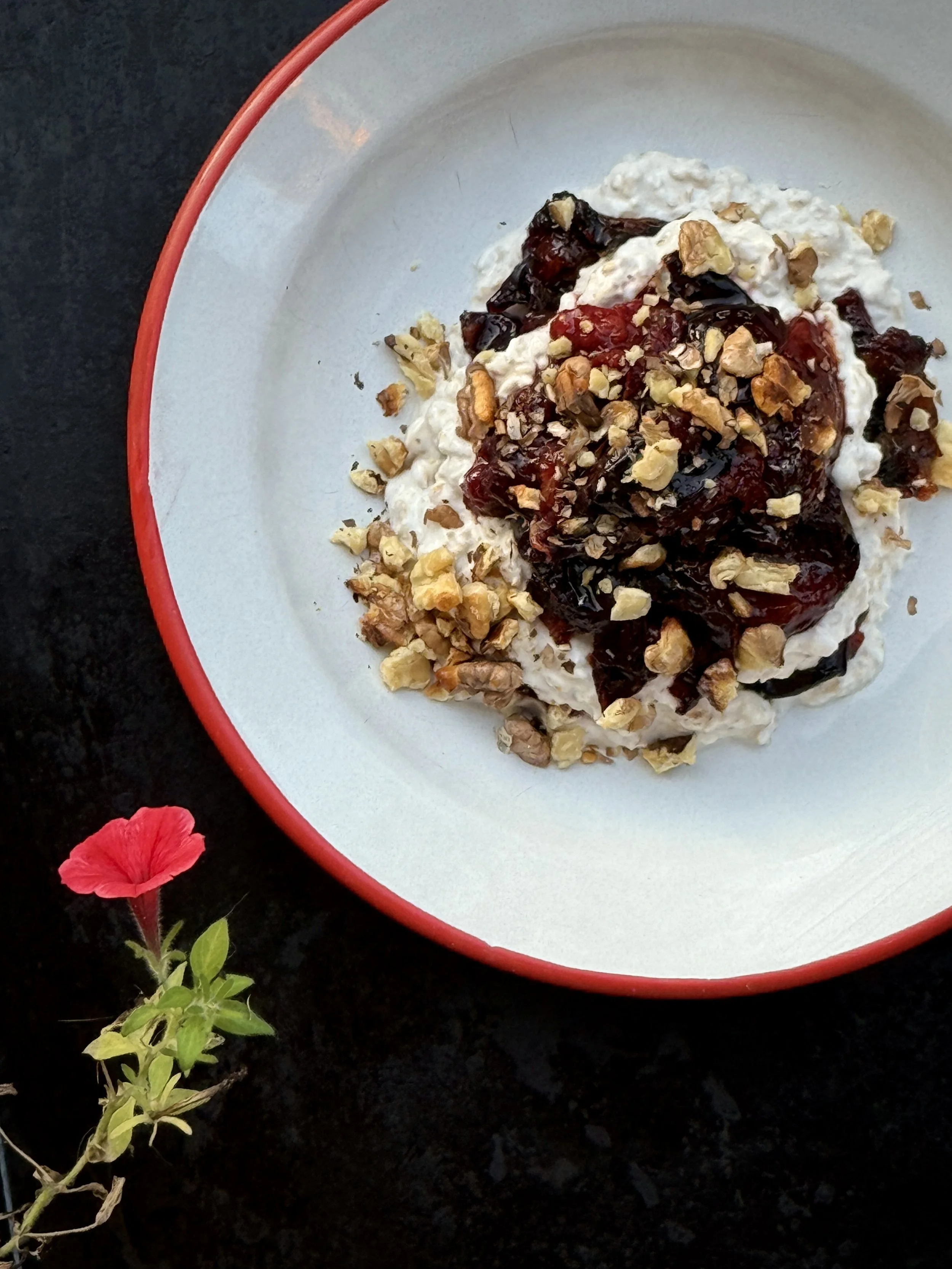 Mashed Plums Overnight Oats