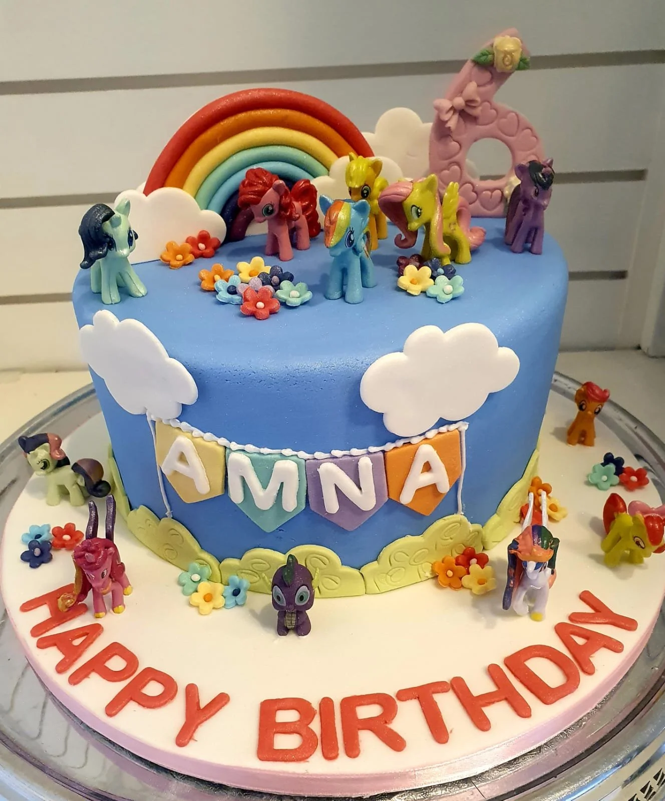 rainbows and unicorns cake