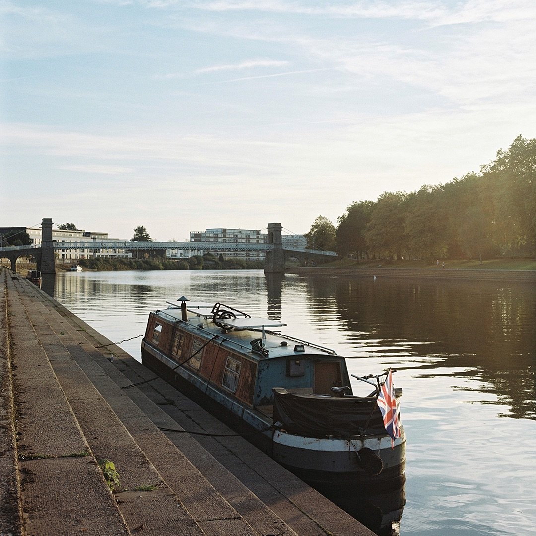 More life along the Trent, West Bridgford.⁣
⁣
@lensfayre #filmaintdead #hasselblad500cm #madewithkodak #outwestinbridgford