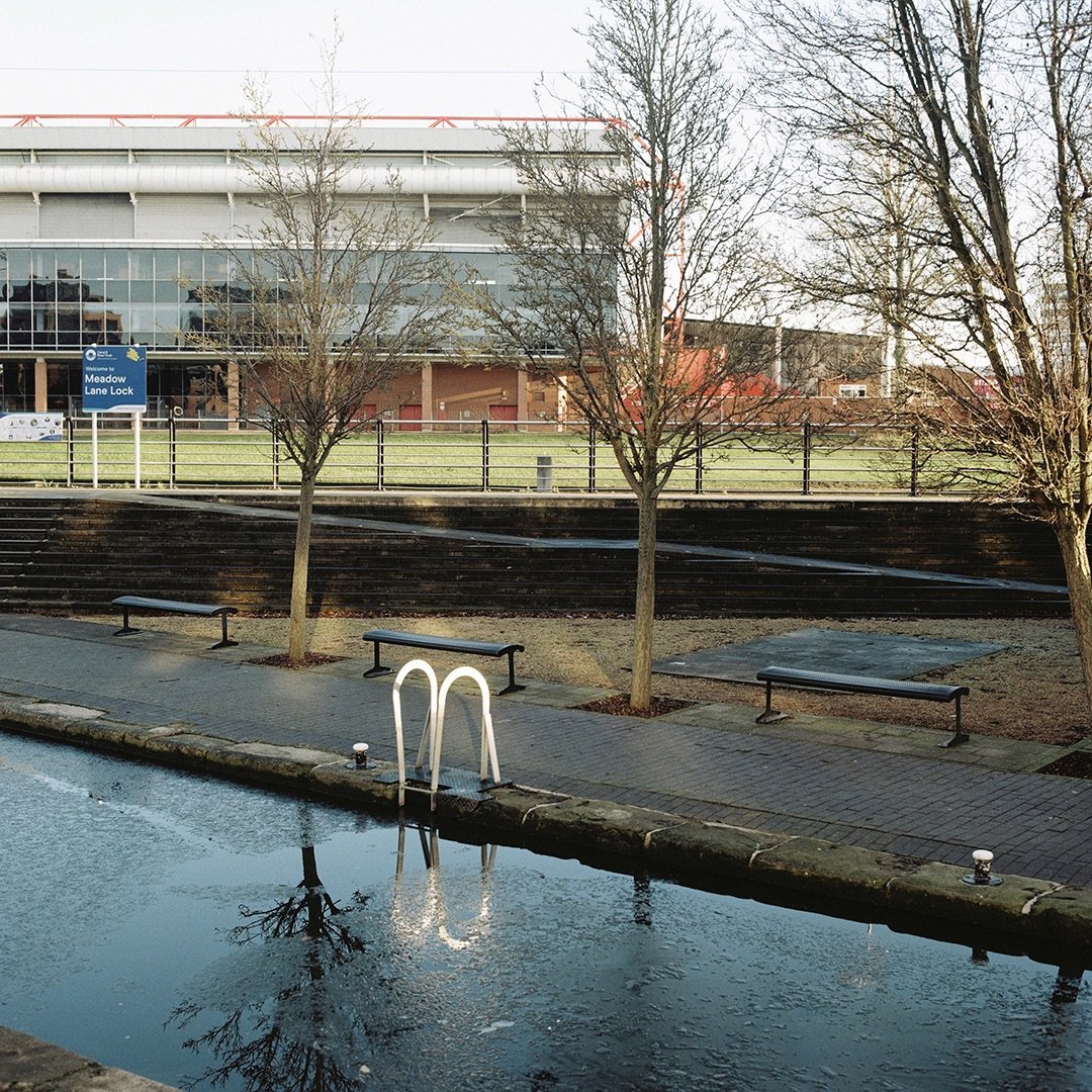 Along the Trent, 2026. ⁣
⁣
@lensfayre #filmaintdead #hasselblad500cm #outwestinbridgford