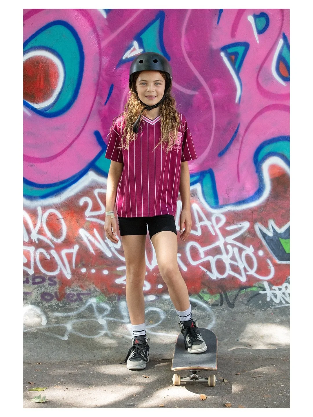 A selection of portraits and moments from my recent @skatenottingham programme in Hyson Green - 5 weeks of engaging local residents in skateboarding and the creative arts. ⁣
⁣
Some of my favourite portraits featured as huge A0 prints in the accompany