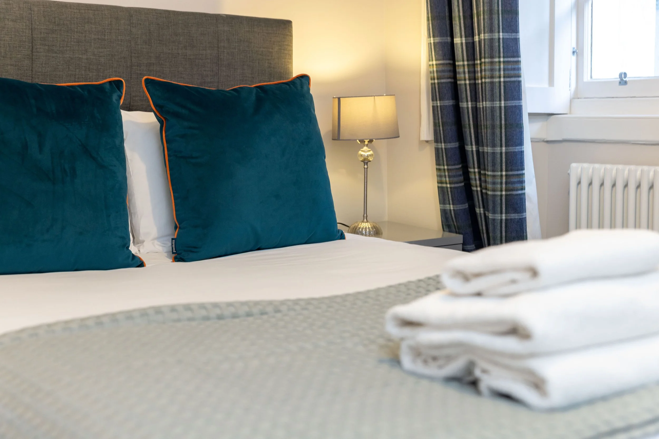 BedTwo-4.jpg