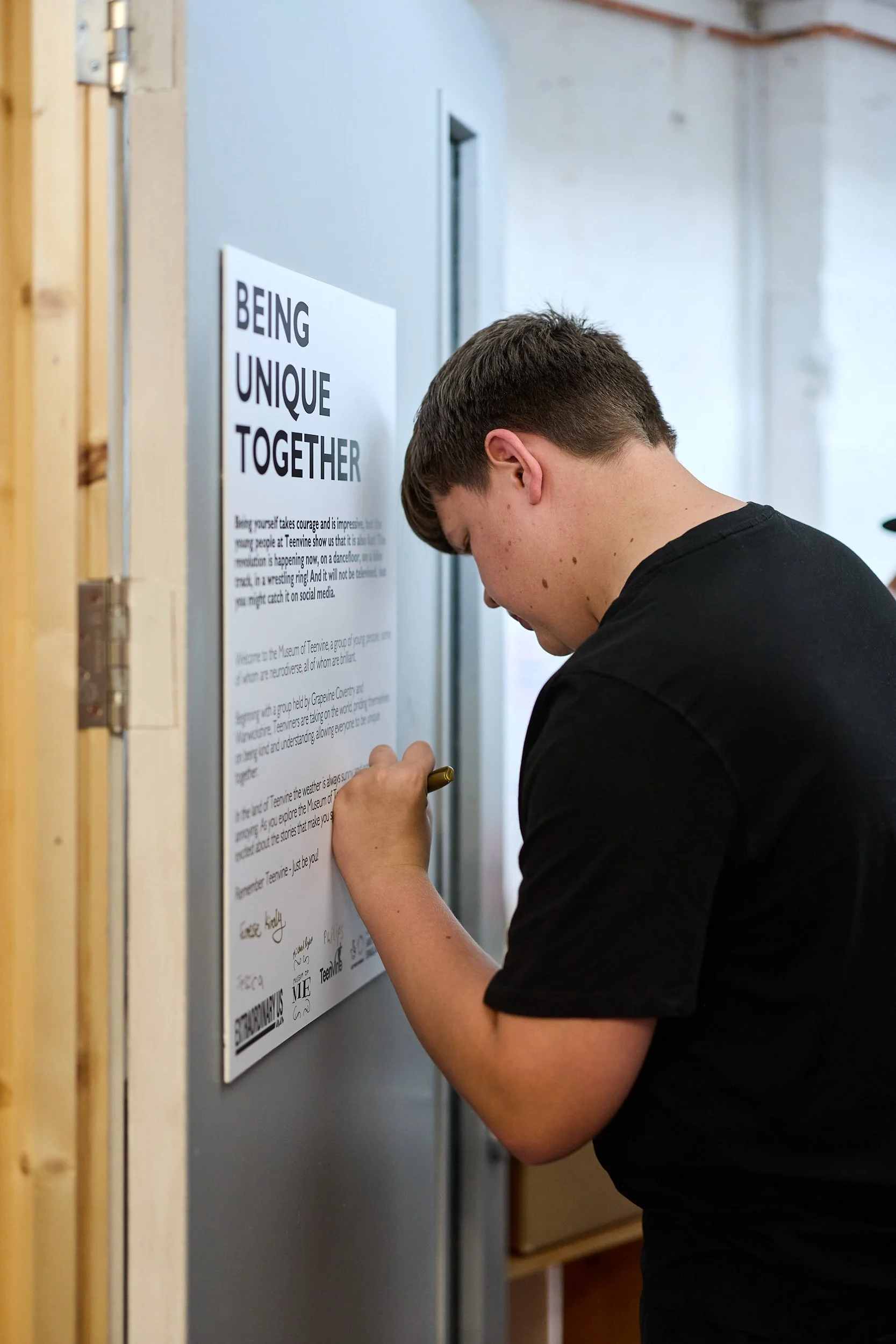 Museum_of_Me_TeenVine_280626_00149_Credit_Andrew_Moore.jpg