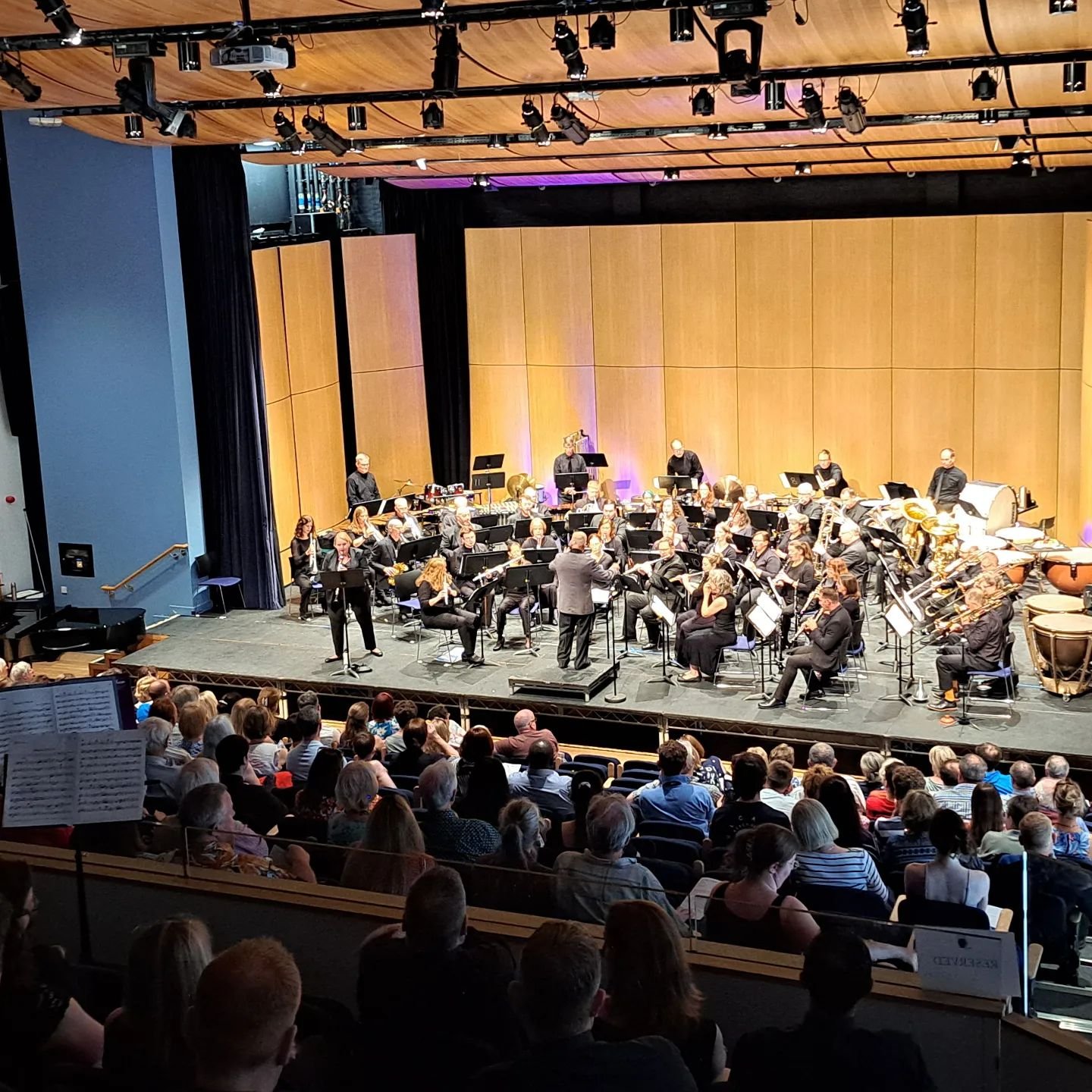 Grand Symphonic Winds from St Paul Minnesota enjoying their first concert performance in Warwick as part of their England and Scotland concert tour.