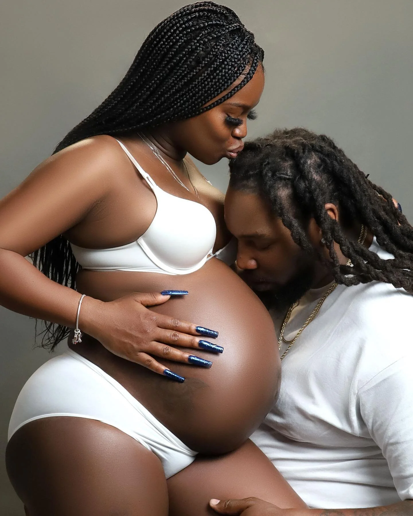 ✨Maternity Photoshoot✨
📸: @shotbyacj

💙 

Book Your Next Session with ShotByACj 📸
Msg Me for availability or visit my website at
ShotByACj.com
FB: Shotbyacj Productions 
Email: ShotByACj@gmail.com 

#shotbyacj #vaphotographer #vaphotographers #vap
