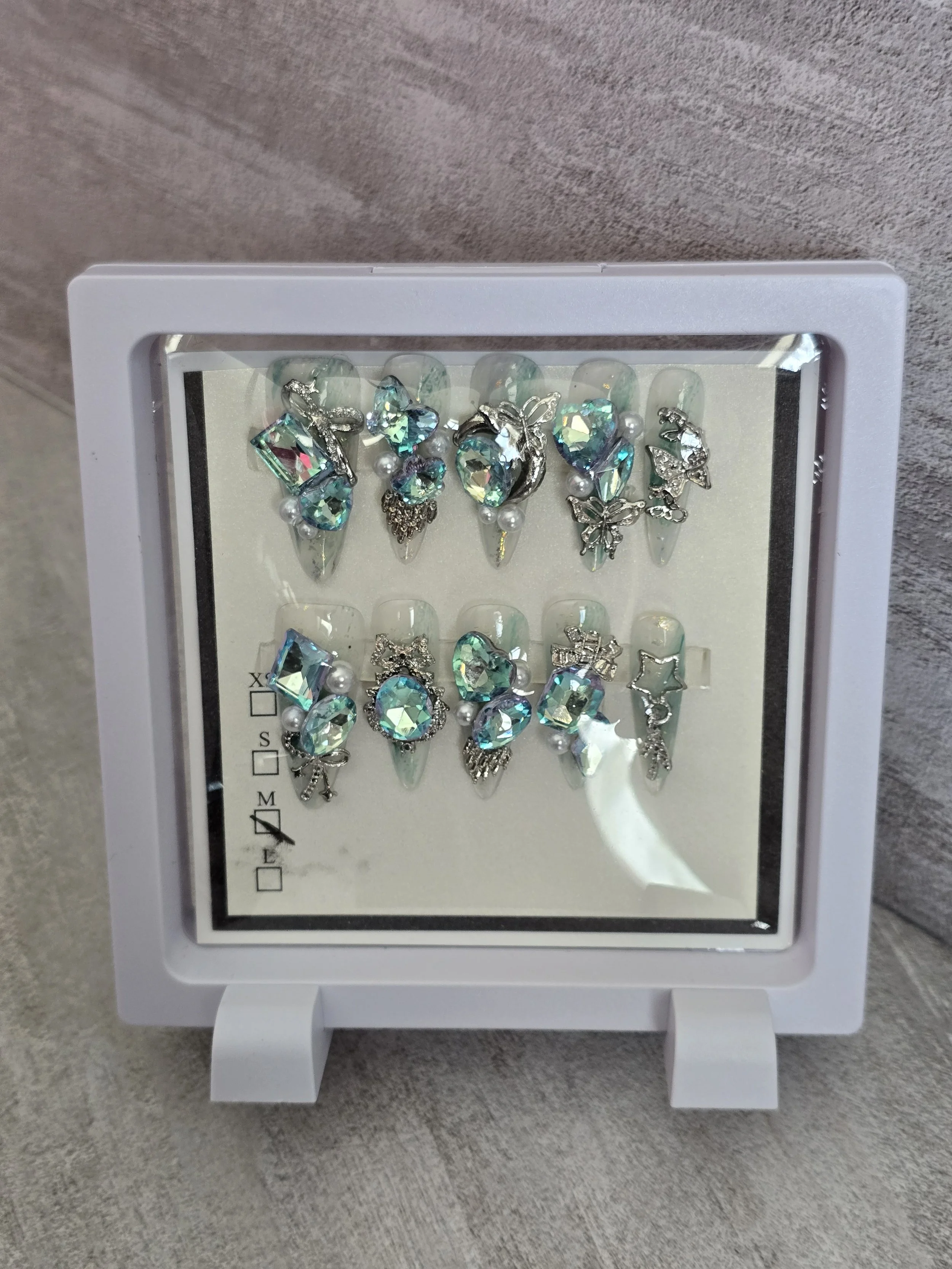 Aqua Crystal Dream Luxe Press-On Set