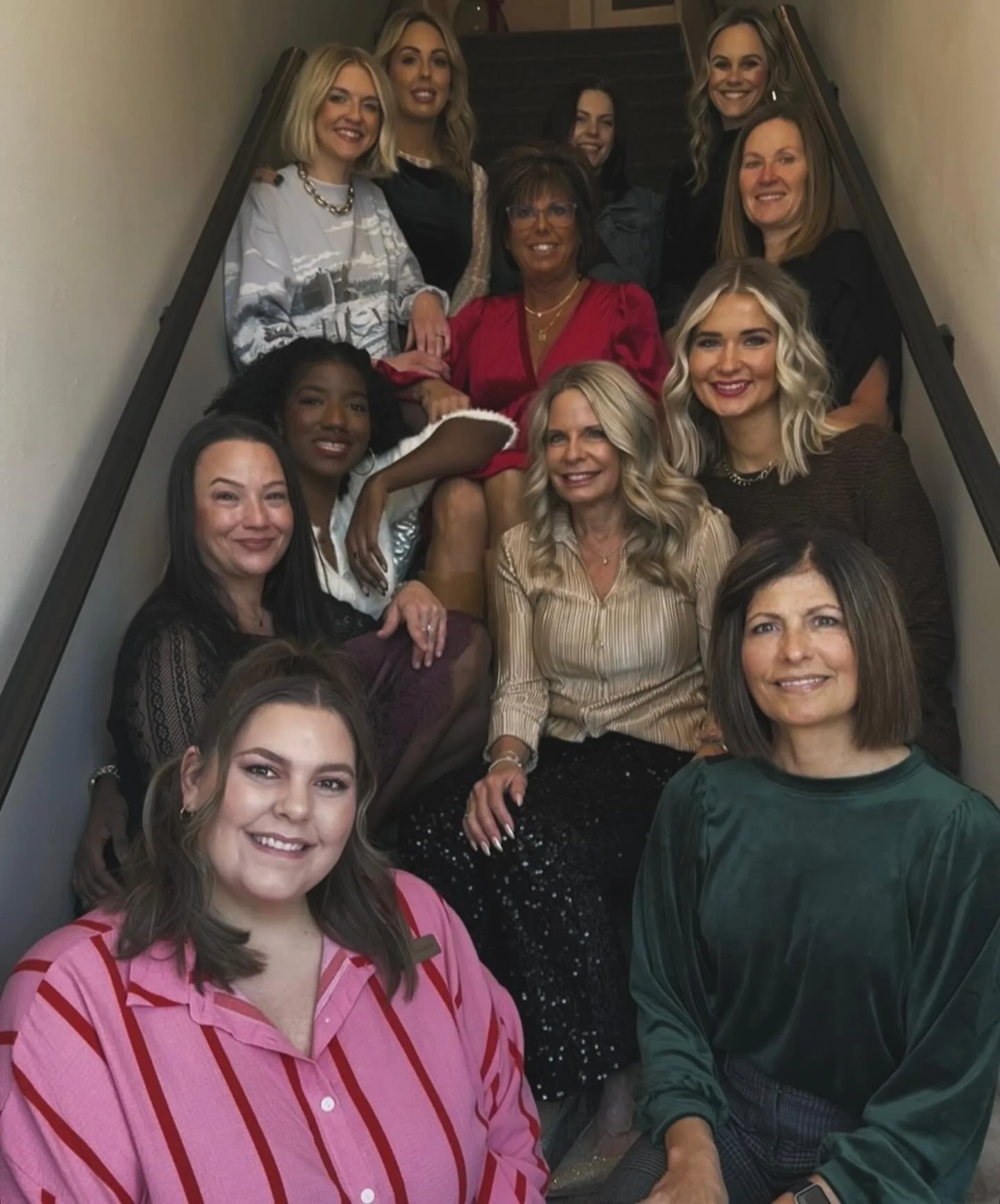 Our beautiful, festive team!! 🎄❤️

Thanks to everyone who stopped by during Main Street Memories!!