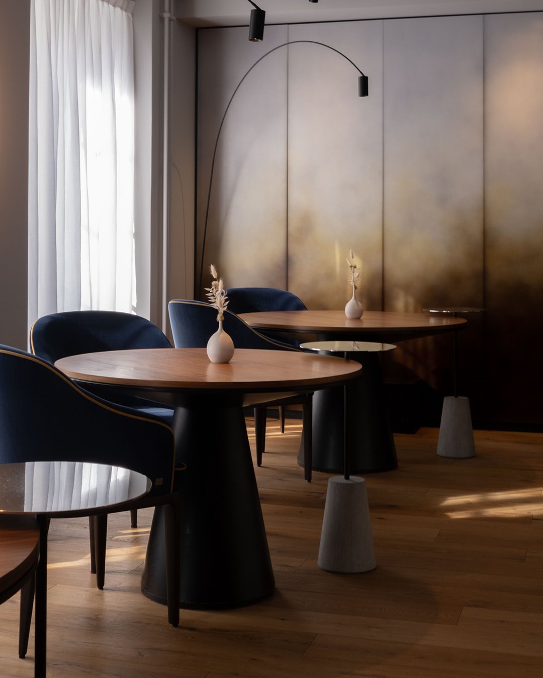 Photo de la salle à manger des Trois Tours réalisé par Paradoxe Studio