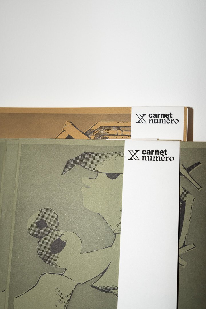 Photos réalisée lors du pop up mode et design suisse à Bulle organisé en collaboration entre Commun et Frousse - Carnet Numéro