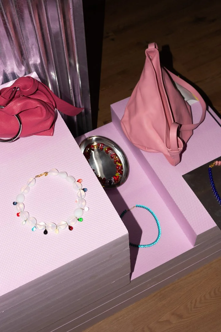 Photos réalisée lors du pop up mode et design suisse à Bulle organisé en collaboration entre Commun et Frousse