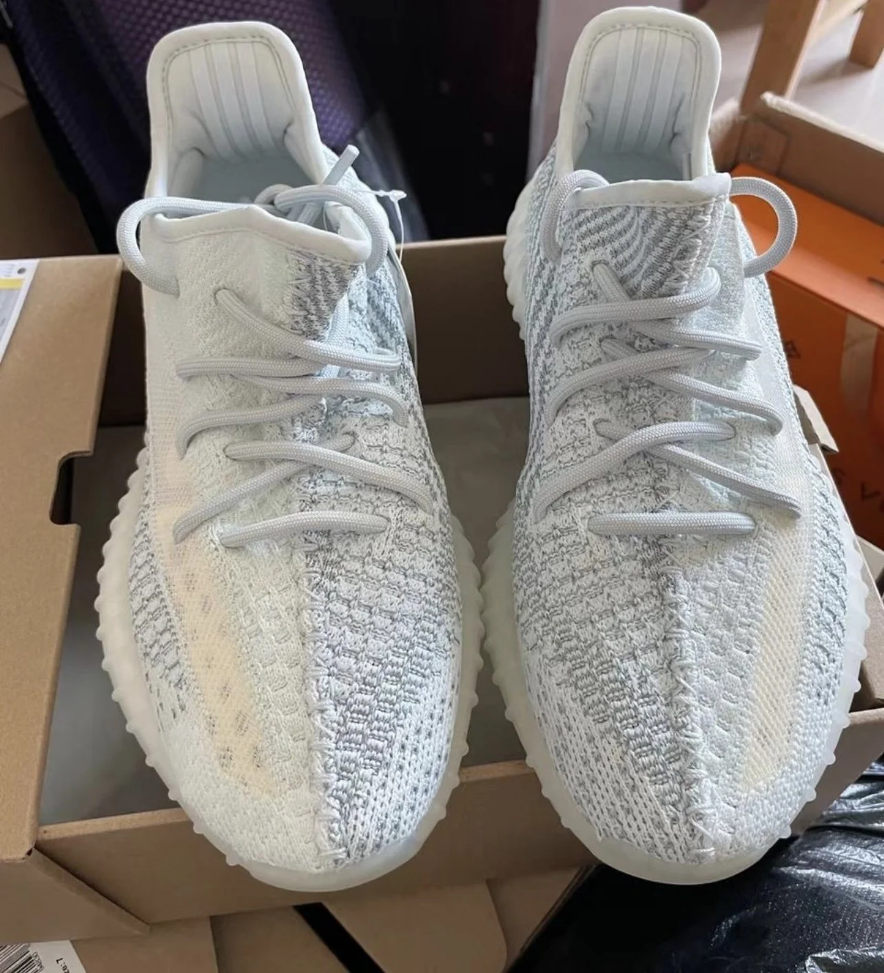 Adidas Yeezy Boost 350 V2 Static Grade School