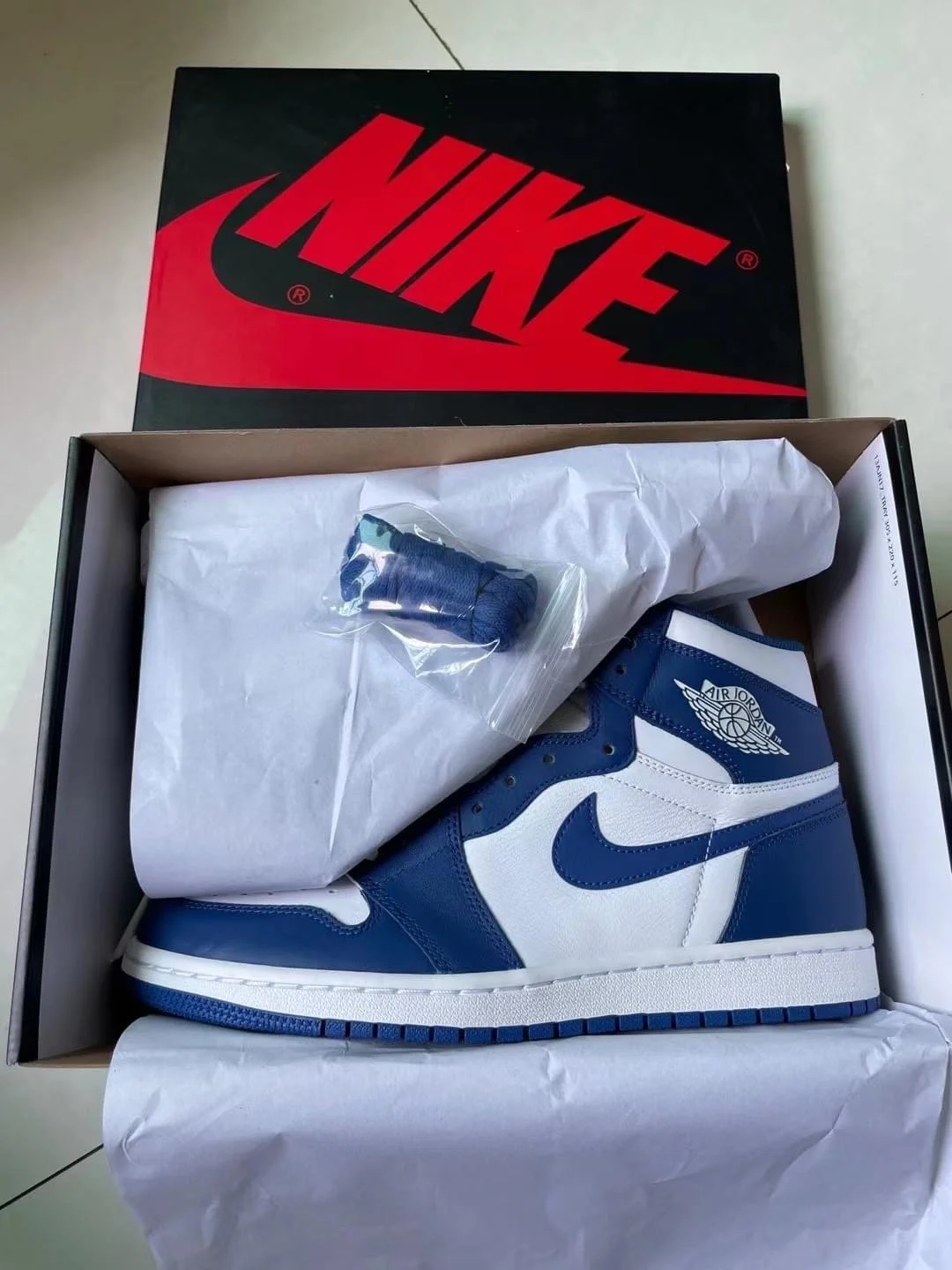 Jordan 1 Retro Storm Blue