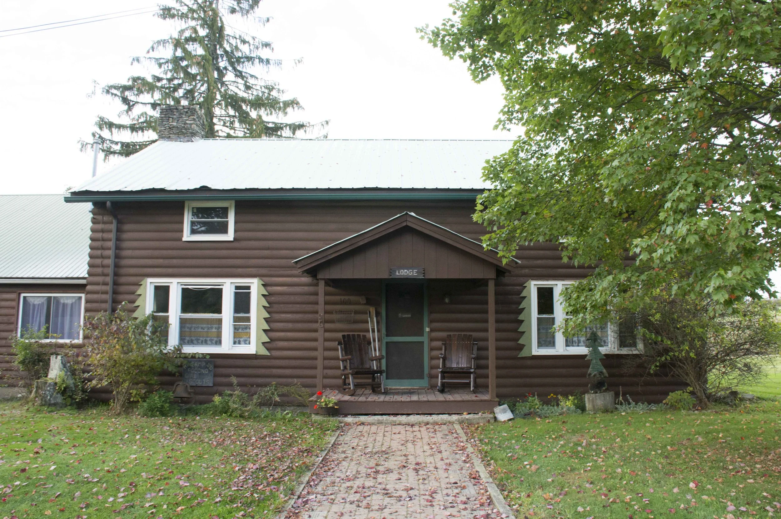 Lodge.jpg