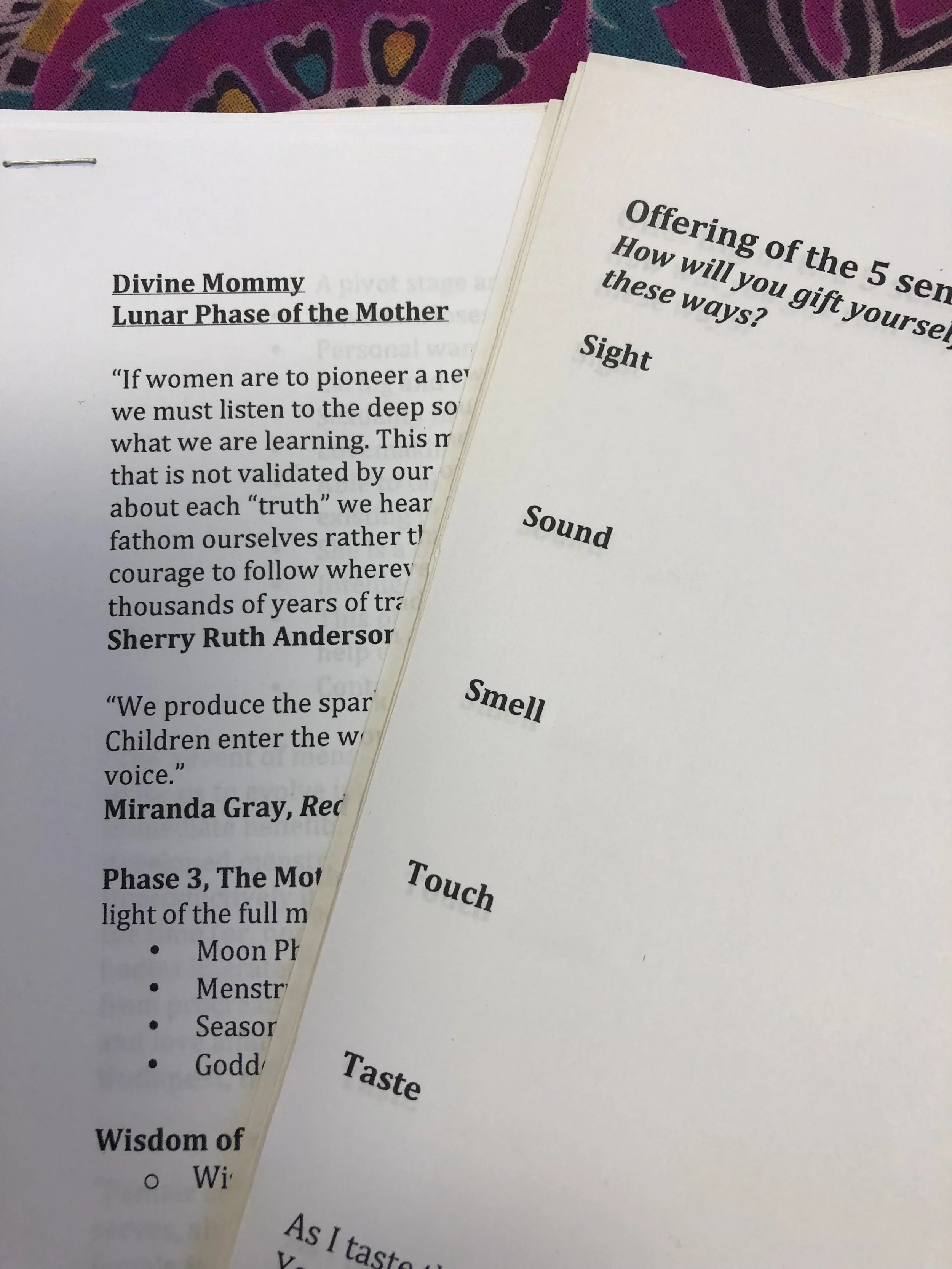 DM101YoniversityHandouts_LunarPhase.jpeg