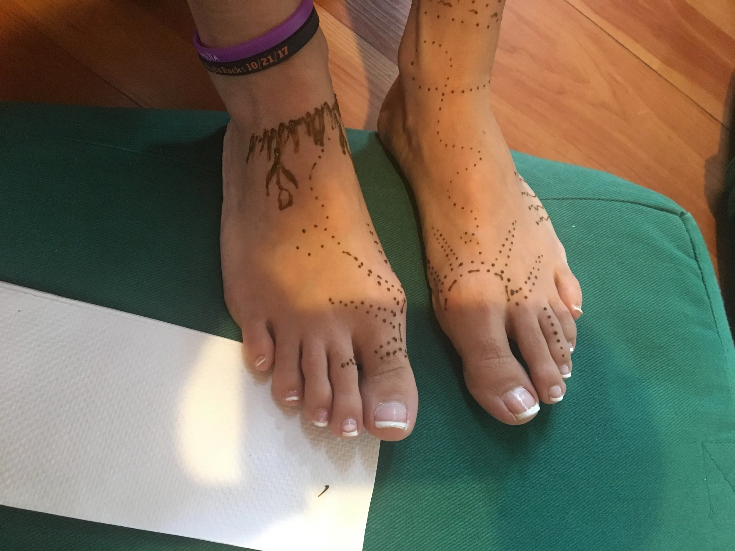 SisterhoodSleepoverWeekendBodyArt.JPG