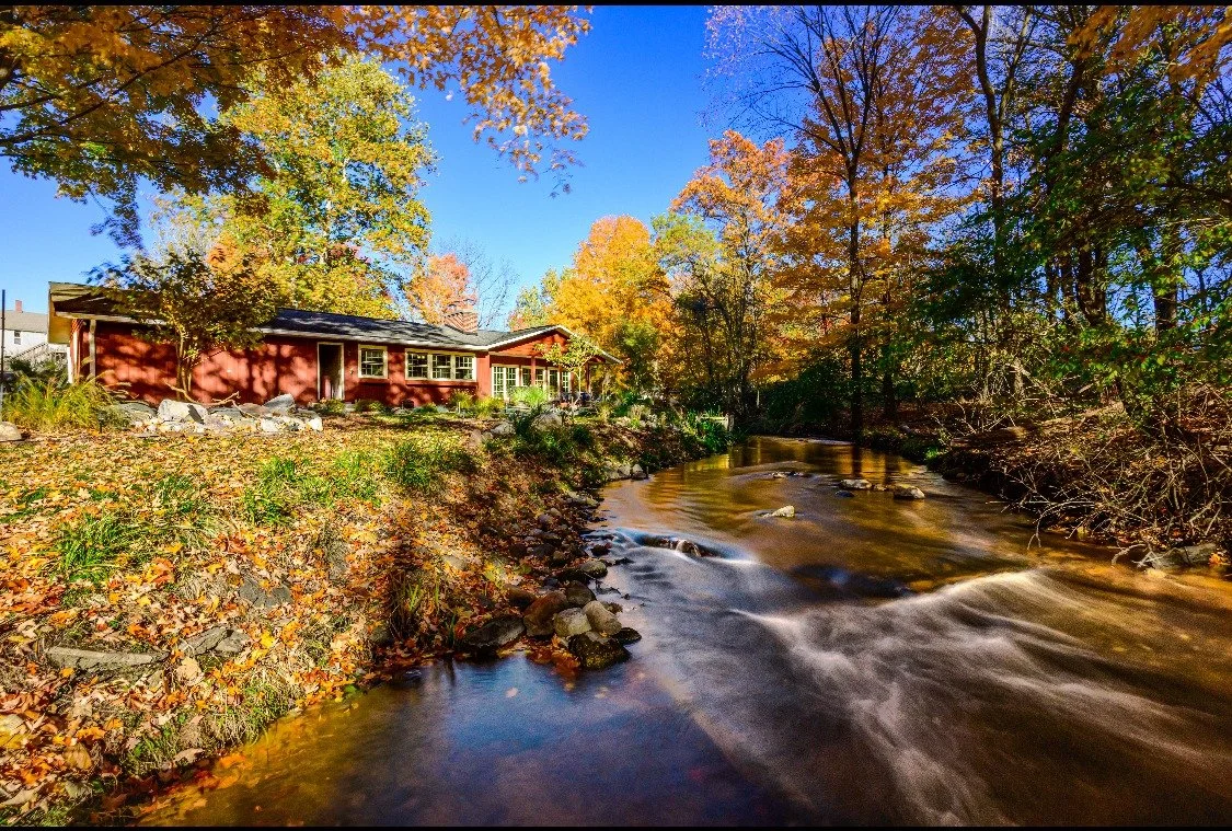 ✨ Riverside Wellness Afternoon &mdash; Coming Soon! ✨
Sunday, November 16th | Red House on the River, 522 S. Lagrave St., Paw Paw 
12-4pm

We&rsquo;re just a little over a week away from this cozy fall gathering by the river! 🍂
Join us for an open h