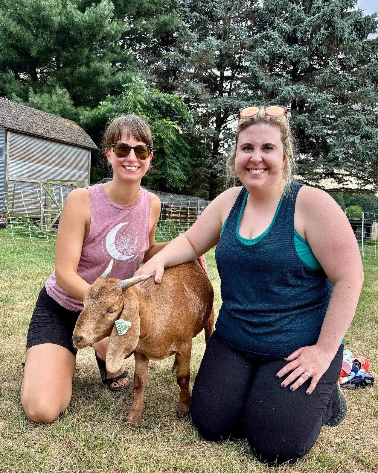Here 's me and my friend after goat yoga last year... these sessions are full of smiles, laughs and love. Not to mention the beautiful outdoor farm setting at @wildreidranch

Truly cannot wait for May 15th to lead this experience again. And this year