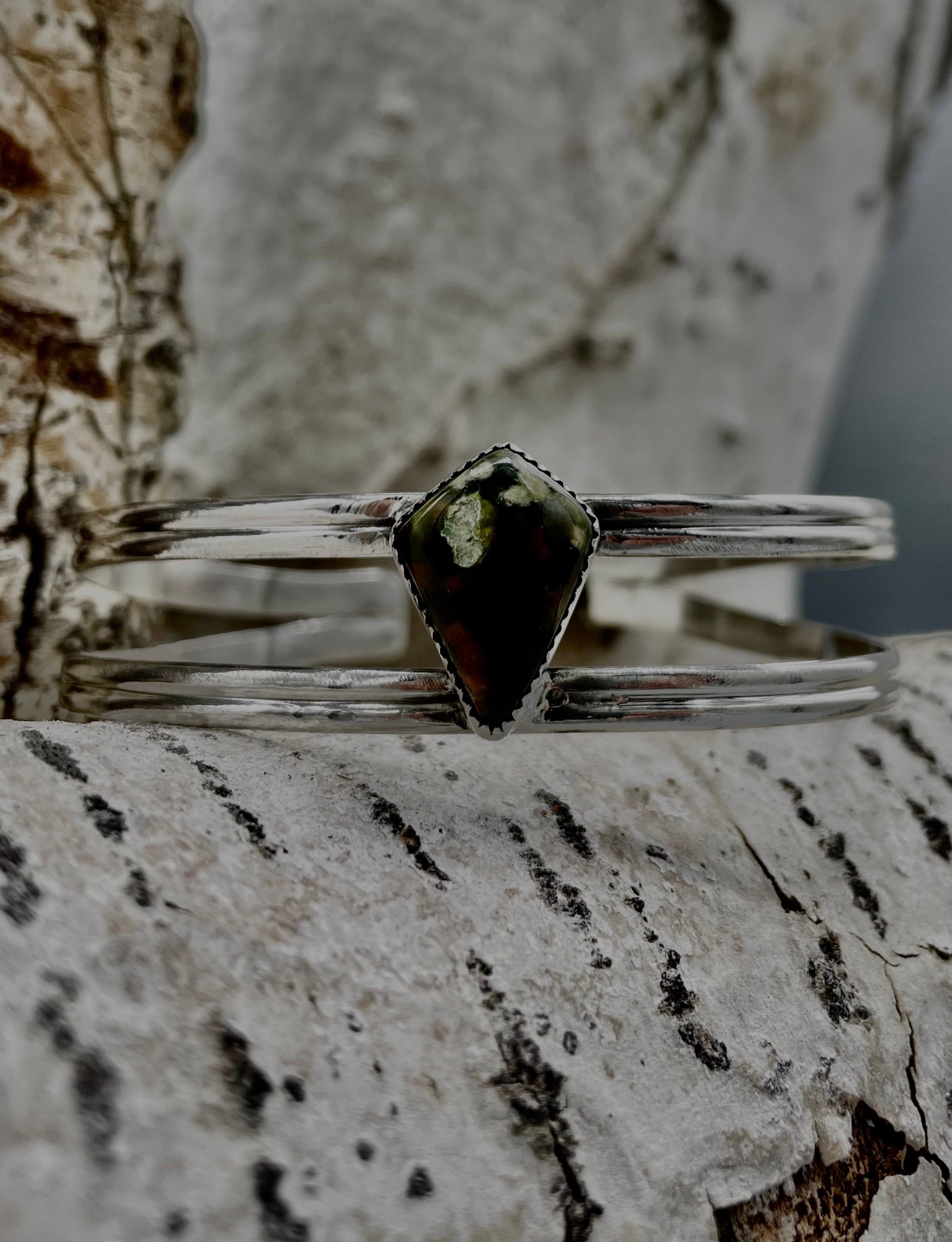 https://i.etsystatic.com/9873574/r/il/04389b/3819642437/il_fullxfull.3819642437_btkh.jpg