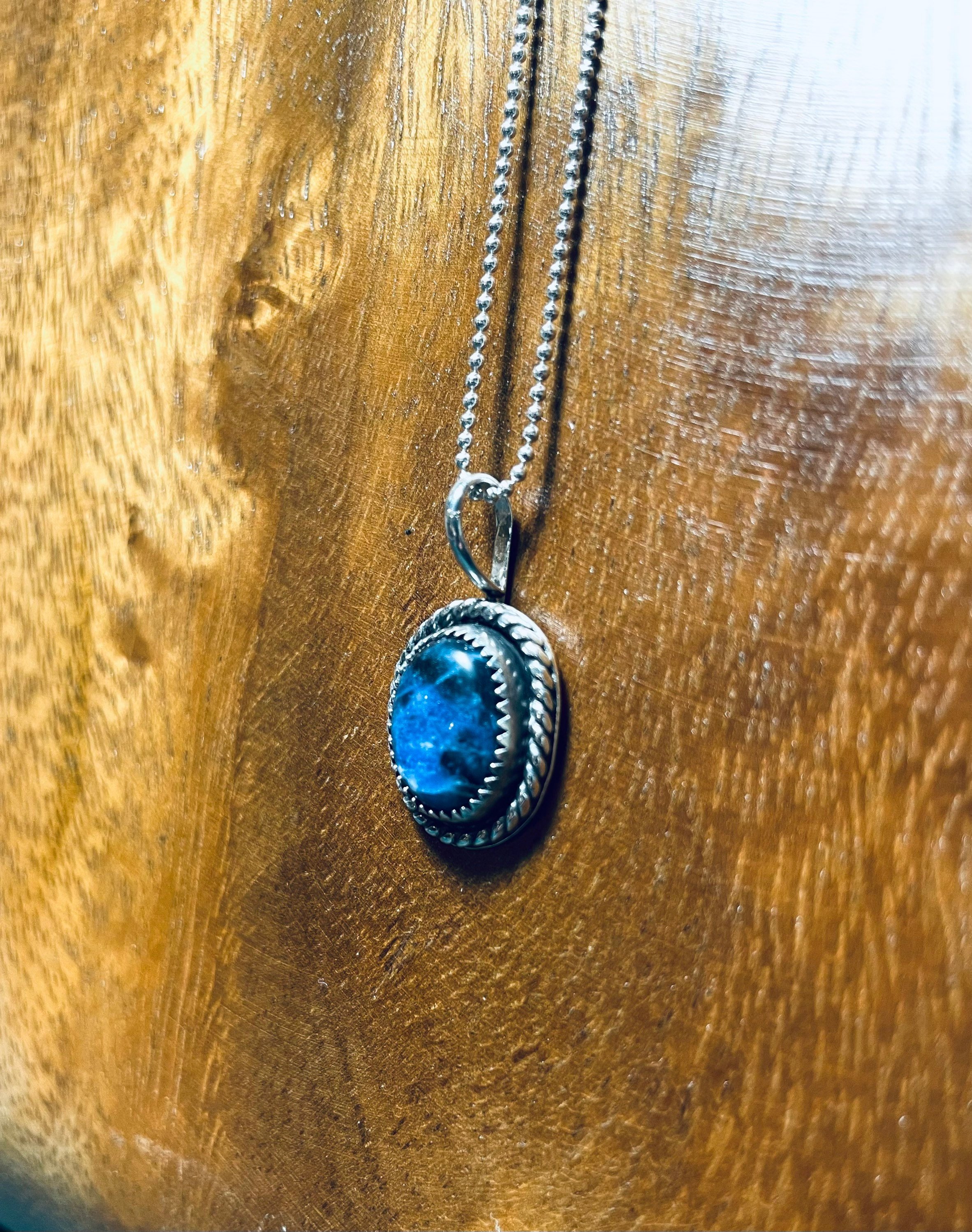 https://i.etsystatic.com/9873574/r/il/15cd02/3913690308/il_fullxfull.3913690308_ijxr.jpg