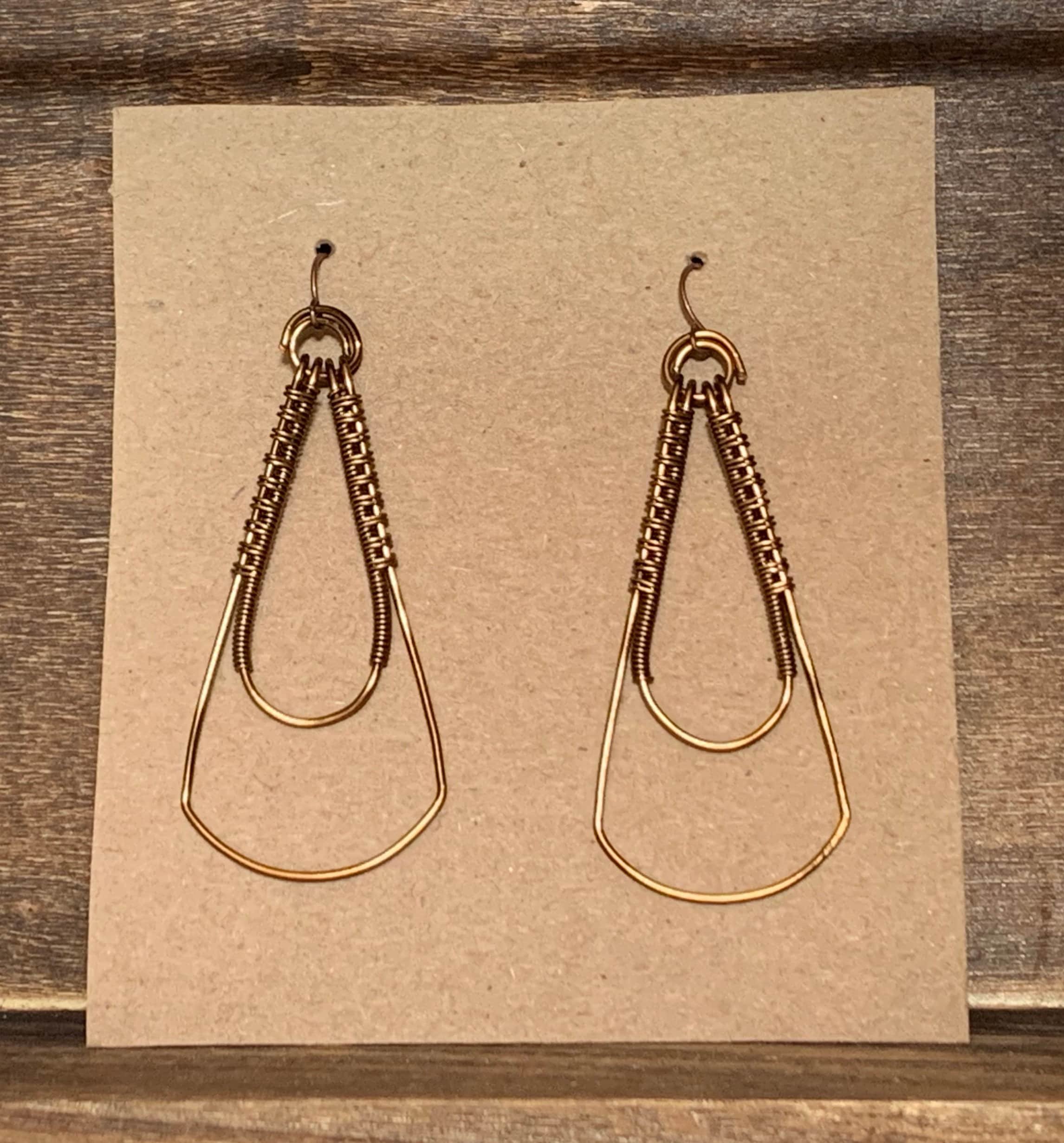 https://i.etsystatic.com/9873574/r/il/71e515/2685493446/il_fullxfull.2685493446_jvte.jpg