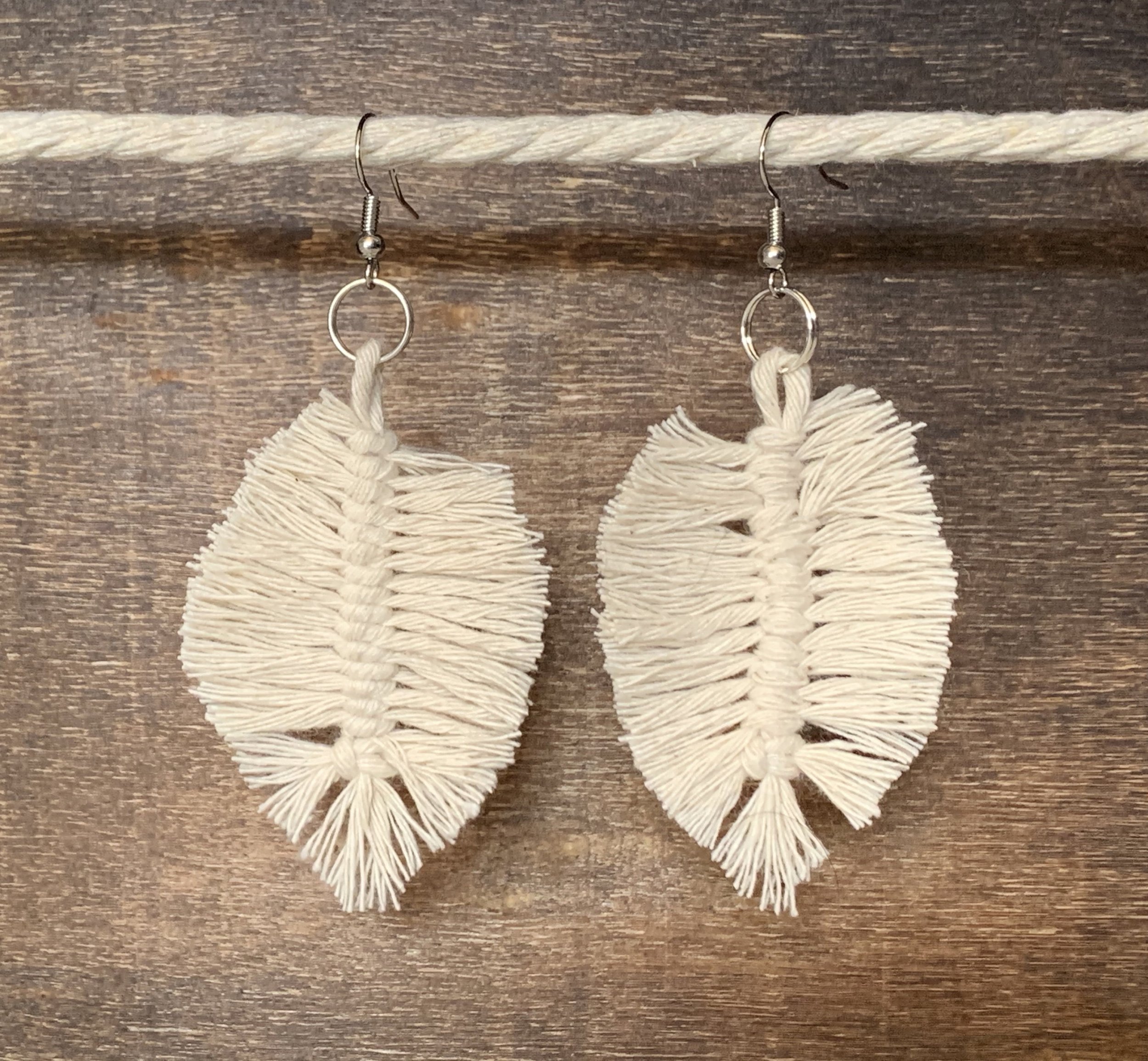 https://i.etsystatic.com/9873574/r/il/60f649/2733147735/il_fullxfull.2733147735_ix3t.jpg