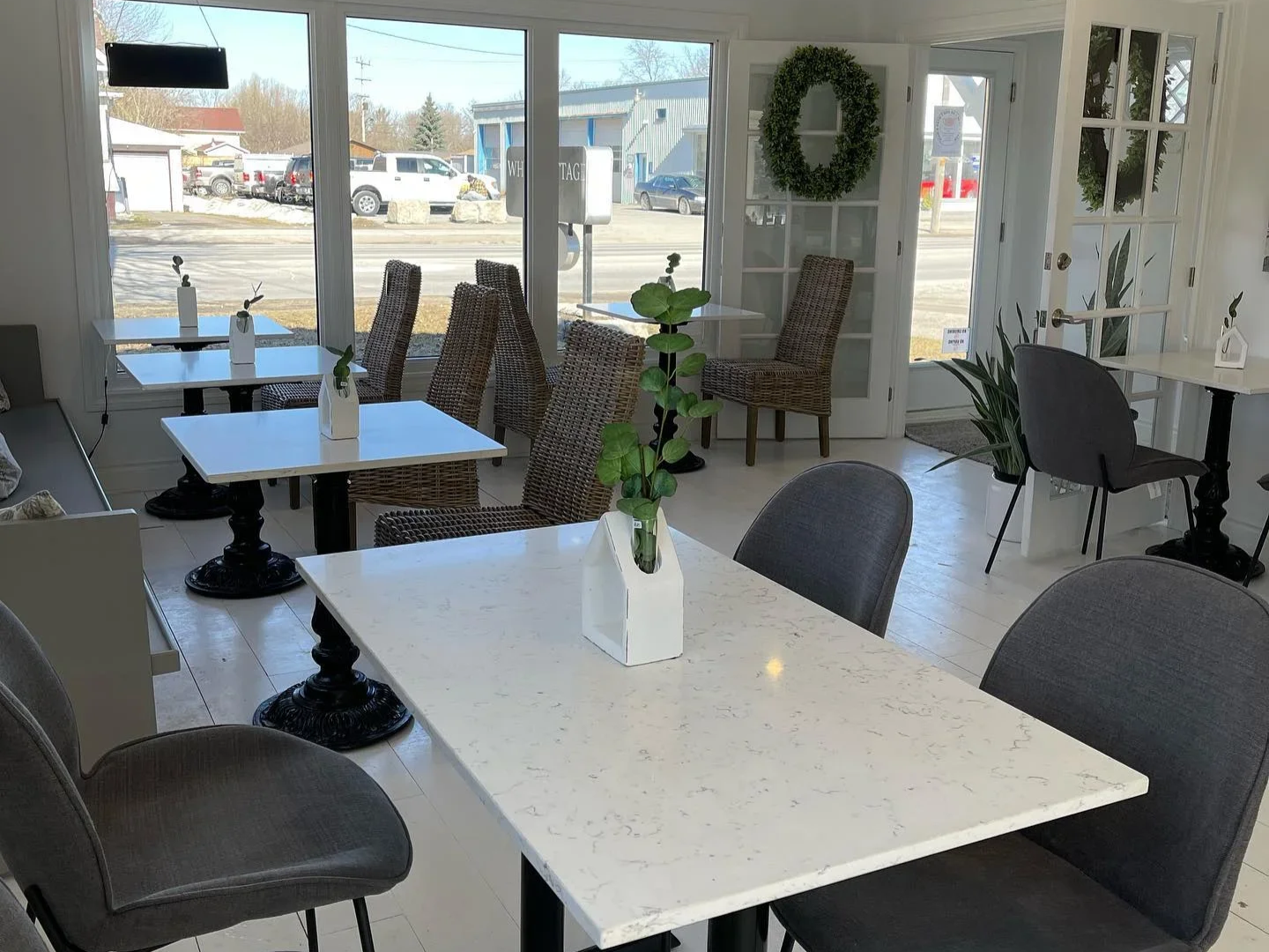 White Cottage Cafe