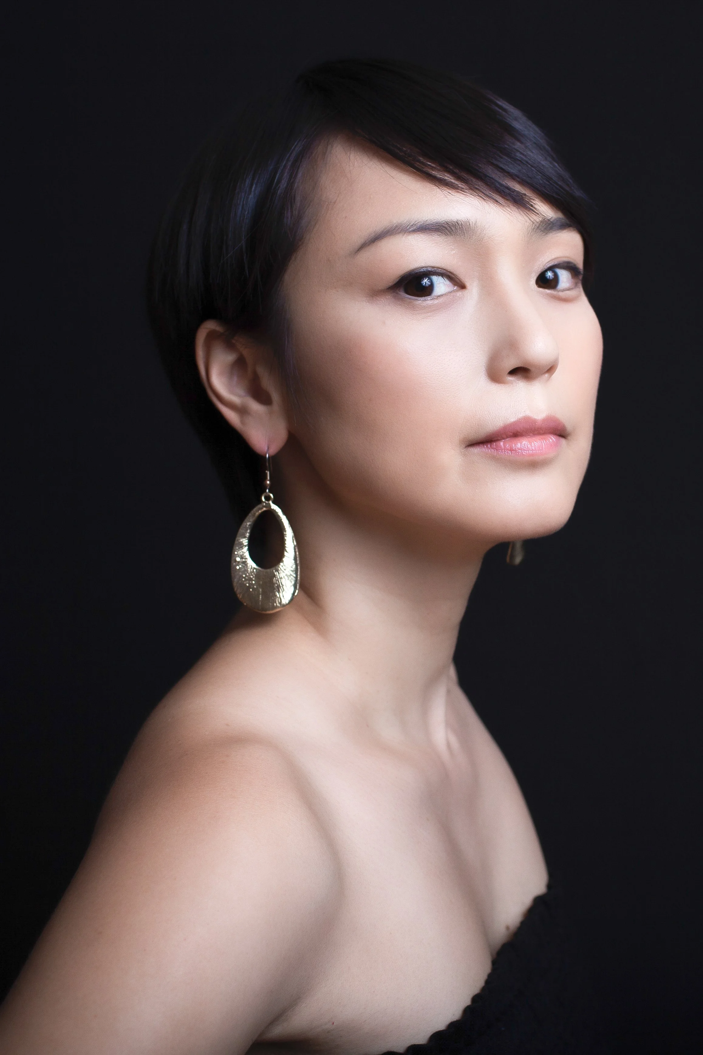 Sayuri Oyamada Interview-1.jpg