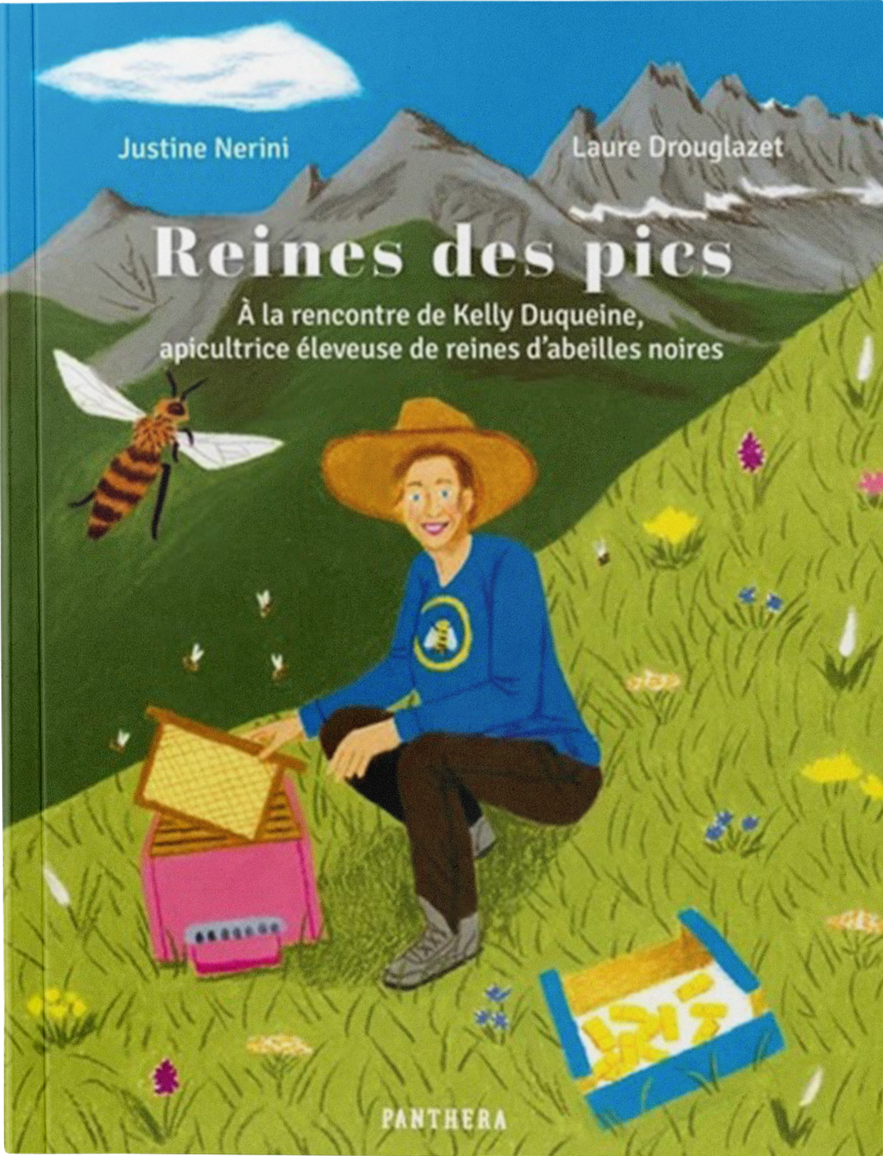 Couverture de la BD "Reines des Pics - À la rencontre de Kelly Duqueine, apicultrice éleveuse de reines d'abeilles noires en Savoie", écrite par Justine Nerini