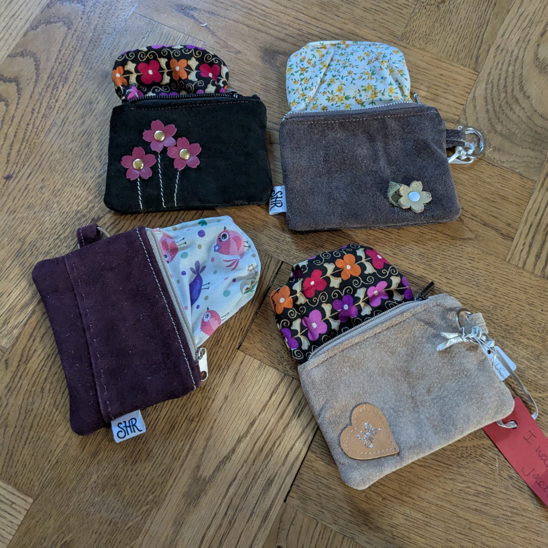small purse lining.png