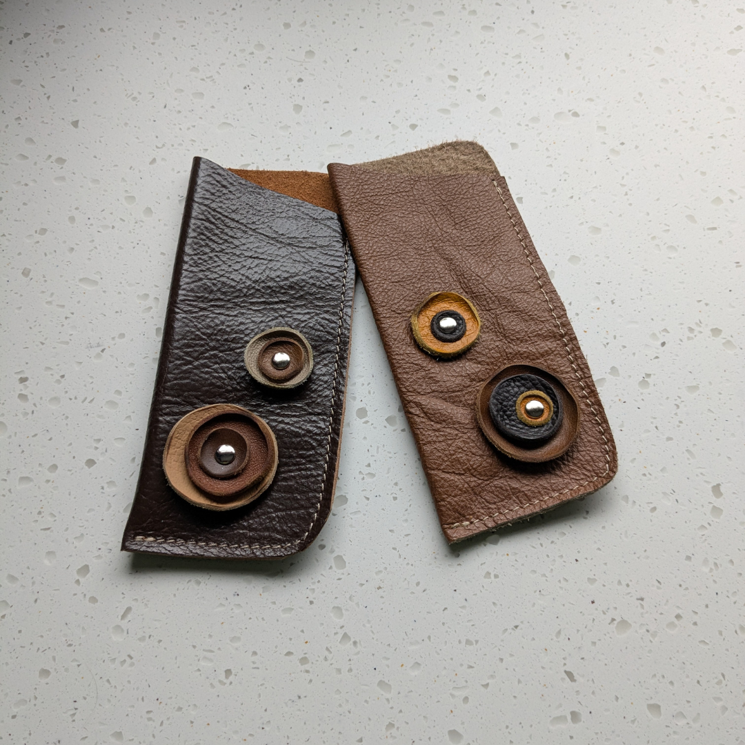Leather glasses case - circles
