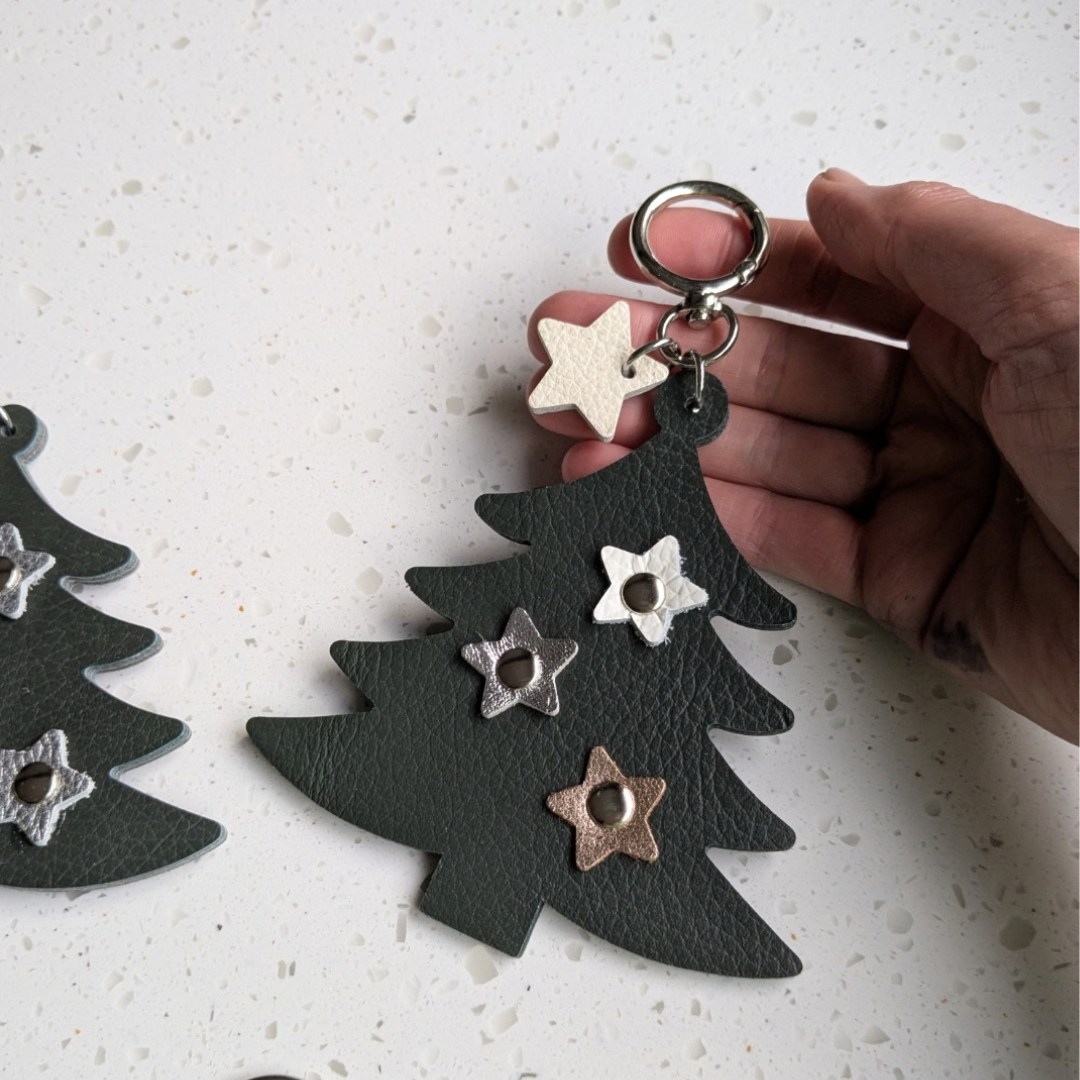 large tree charm 1b.png