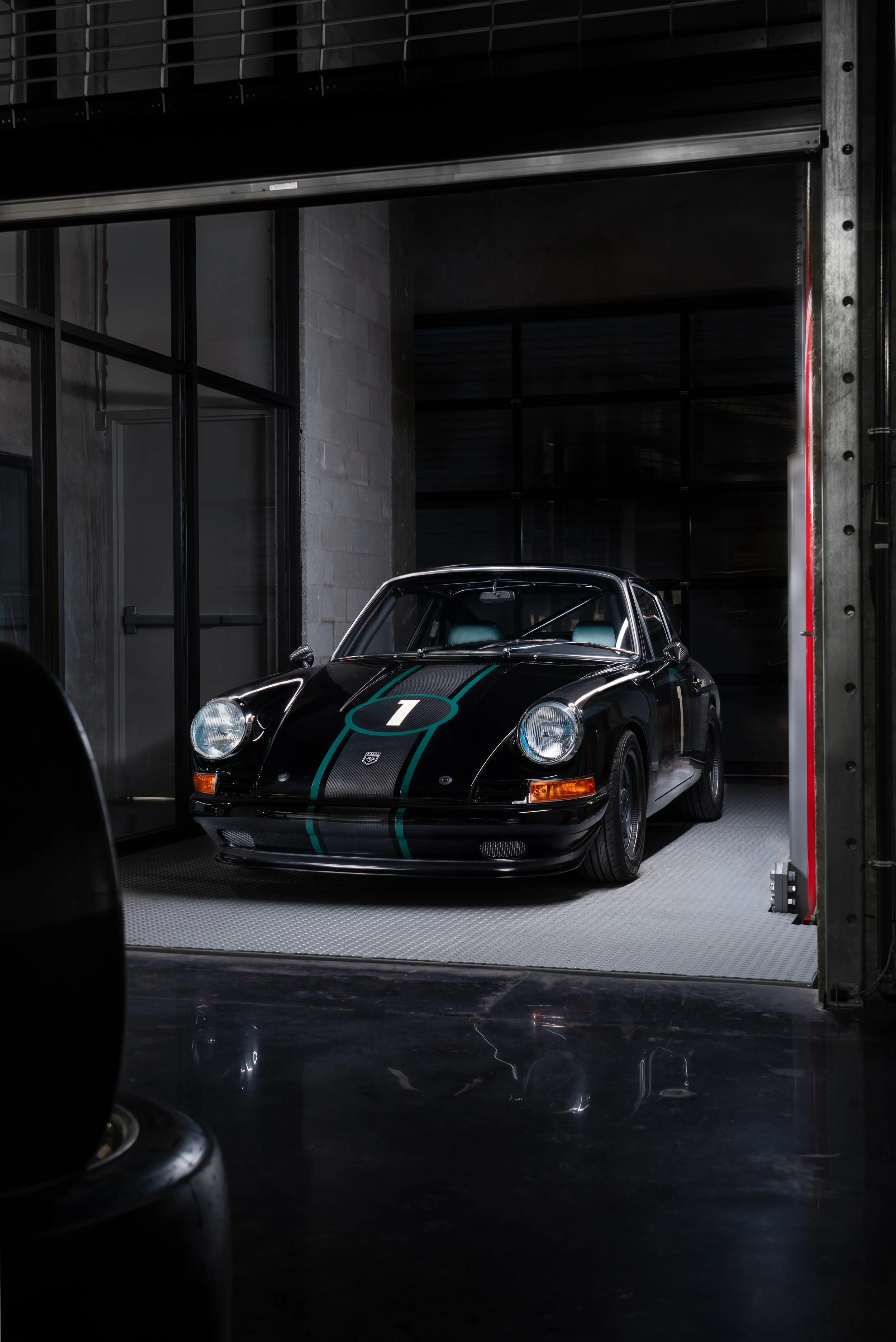 Kamm 912C Elevator Composite.jpg