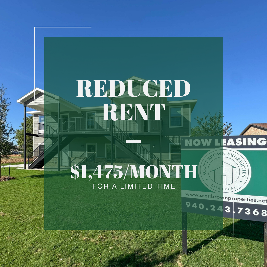 Gray Wolf Circle Quadplex