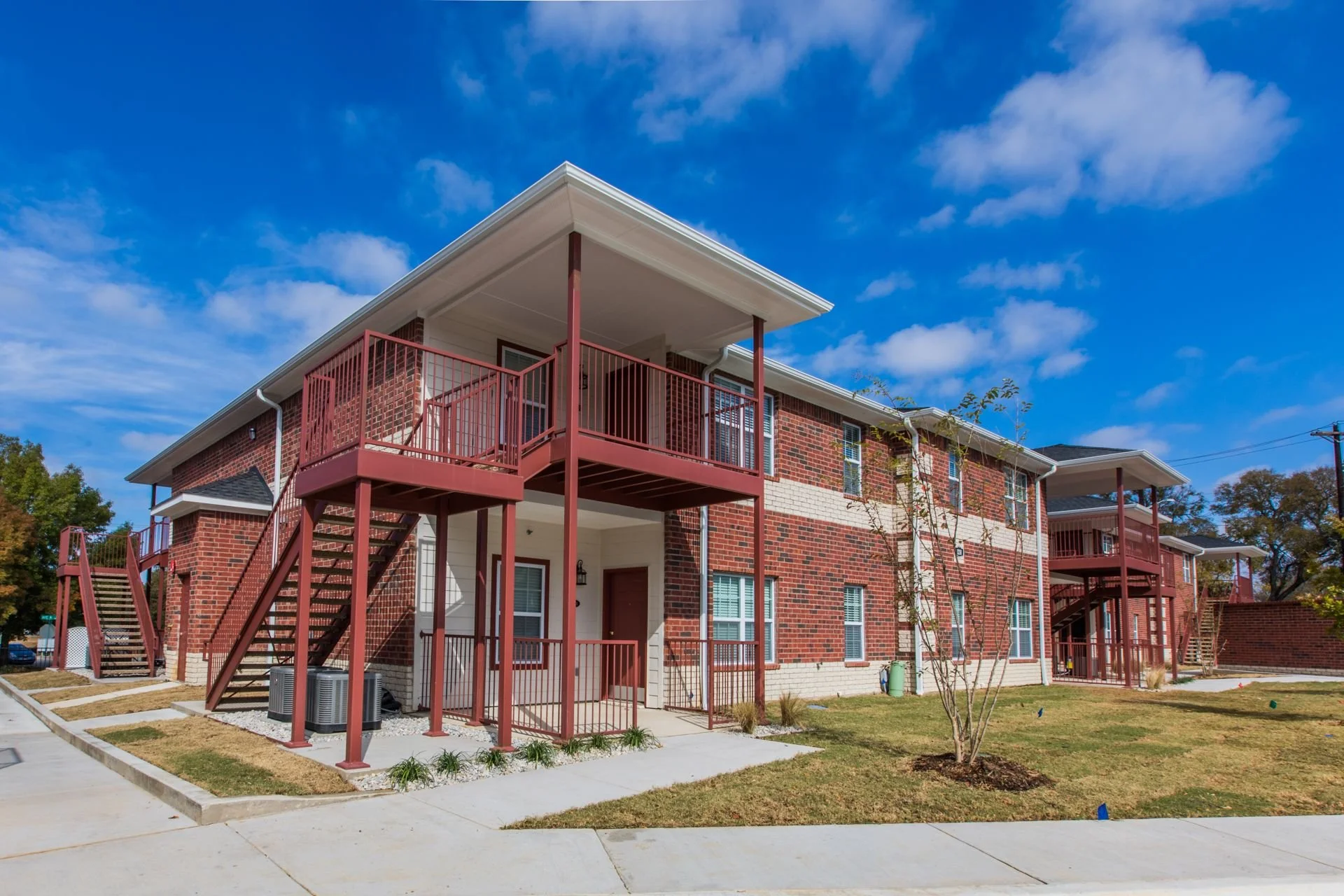 Exterior 3.jpeg