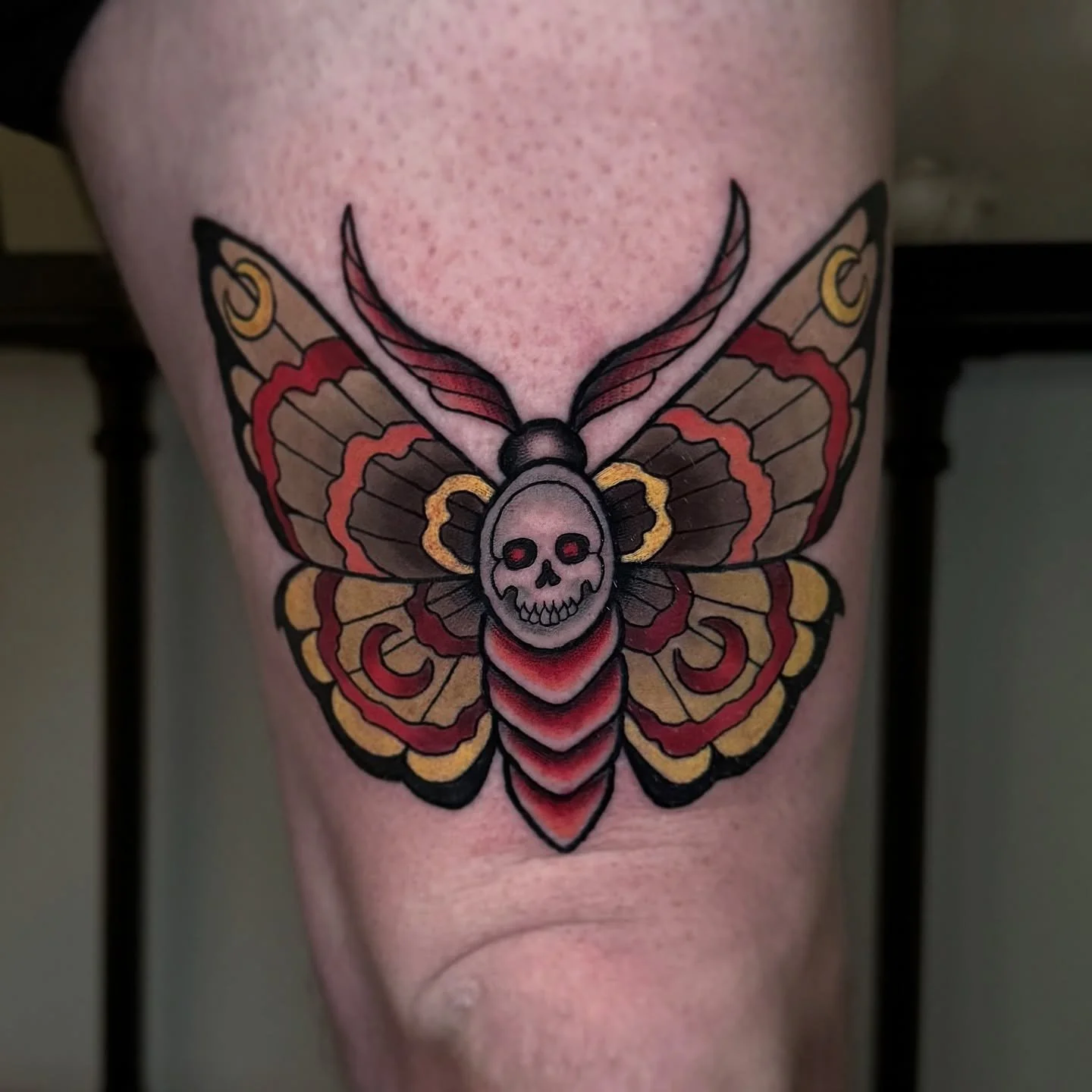 Death Moth๐ฆ๐ This one was so much fun.
Definitely want to do more pieces like this!
To book your own custom piece, hit the link in my bio!
#tattoo #tattoos #tattooed #tattooartistmagazine #tattooart #tattoostyle #tattoooftheday #trending #charlott