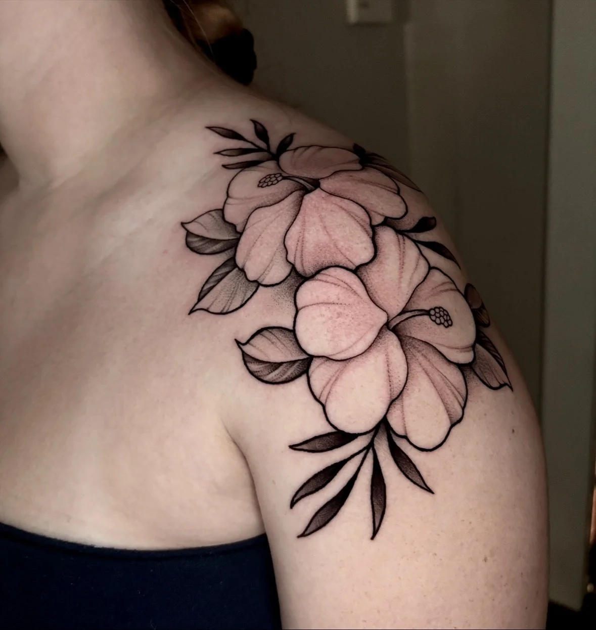 Hibiscus flowers for Hannah! 🌺💚
Done @9lives.tattoo