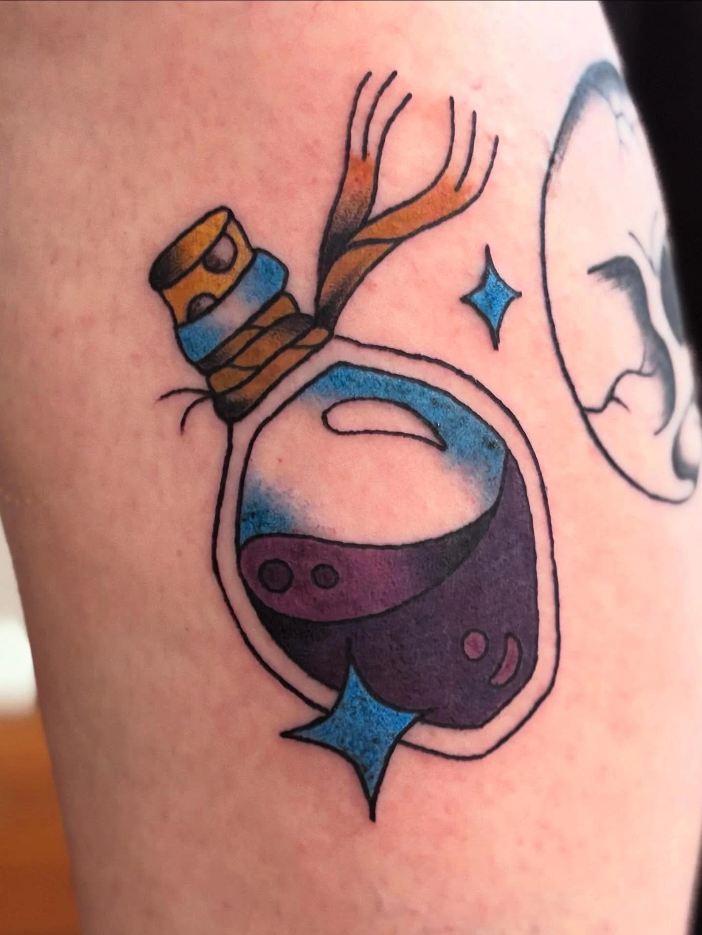 Customized from my flash! Thank u @brootalbetty 🩵💜