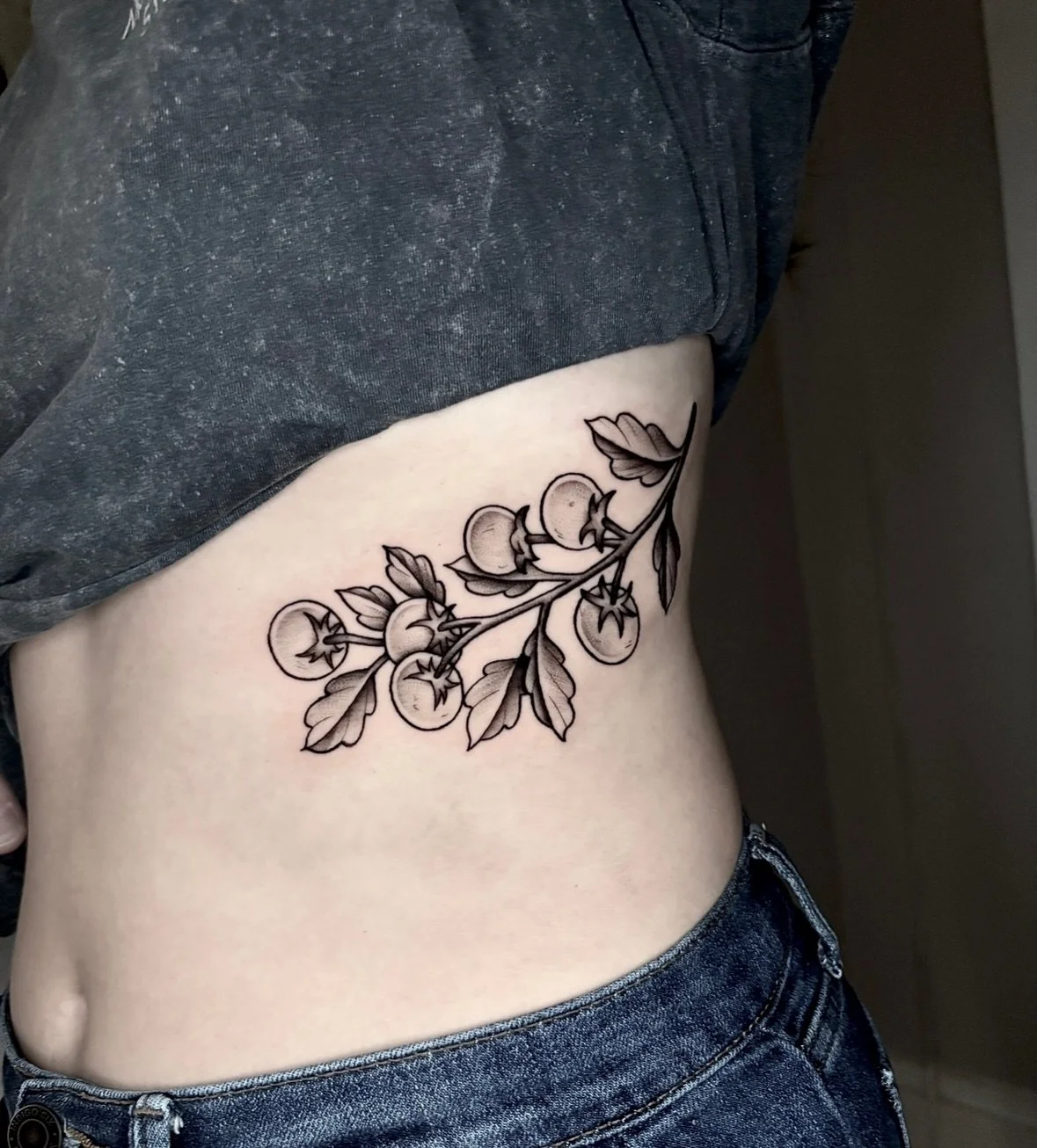 Cherry tomato vine 🌿🍒
Done @9lives.tattoo