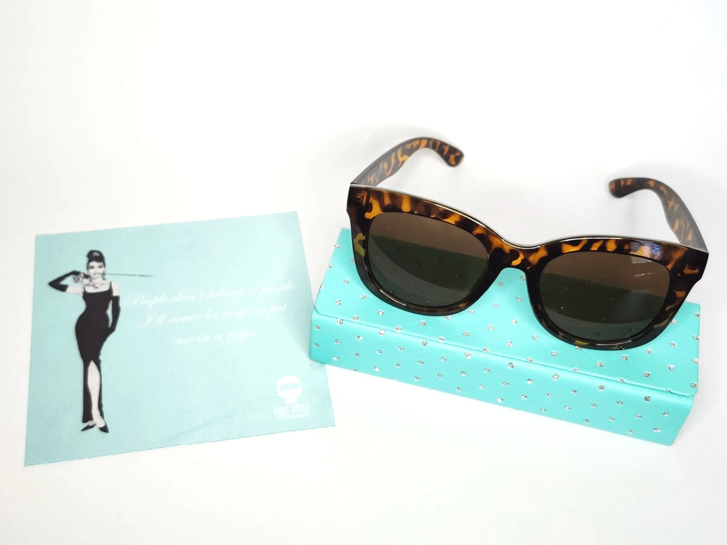 Golightly Sunglasses Set
