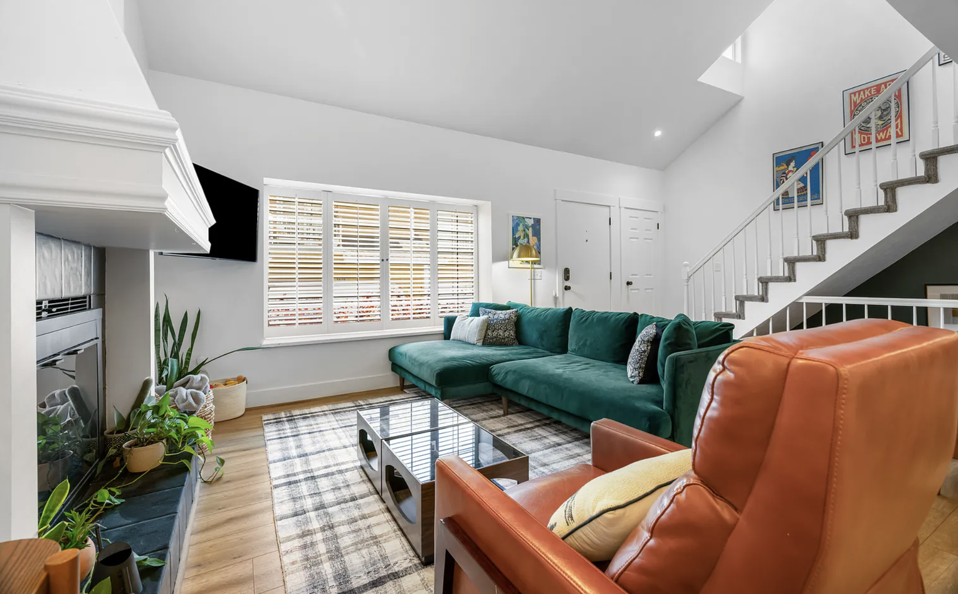 millcreek townhouse listing pic 2.png