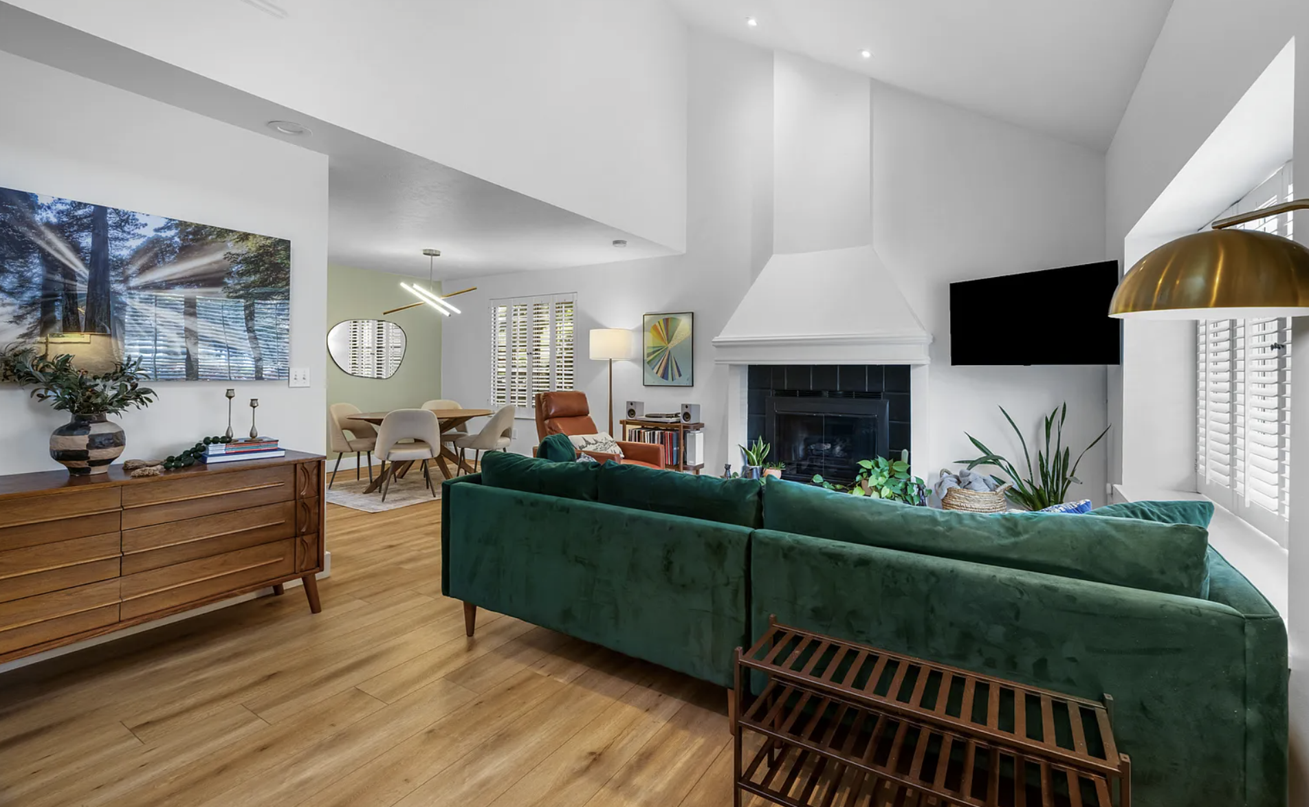 millcreek townhouse listing pic 3.png