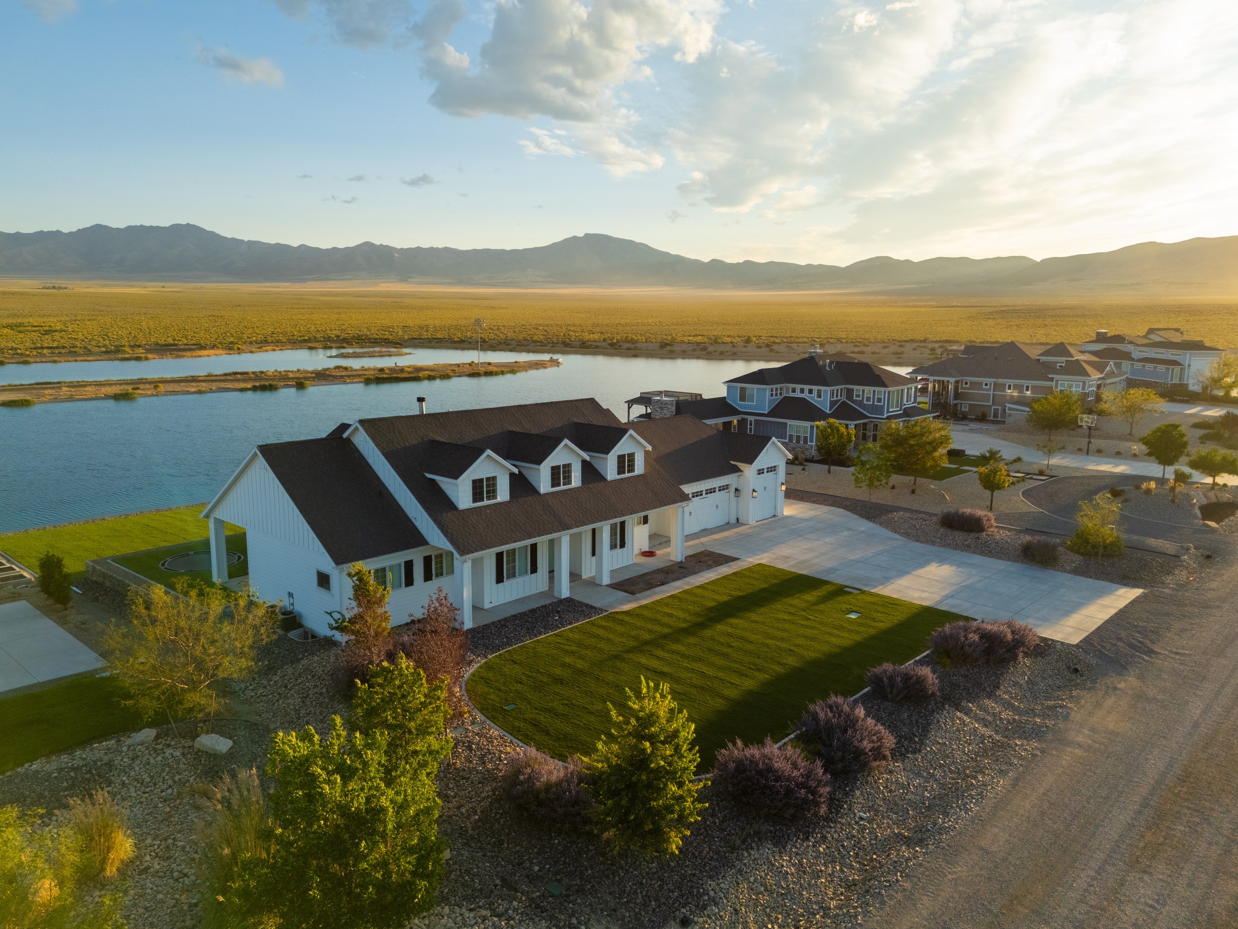 DJI_20250912191135_0438_D-HDR.jpg