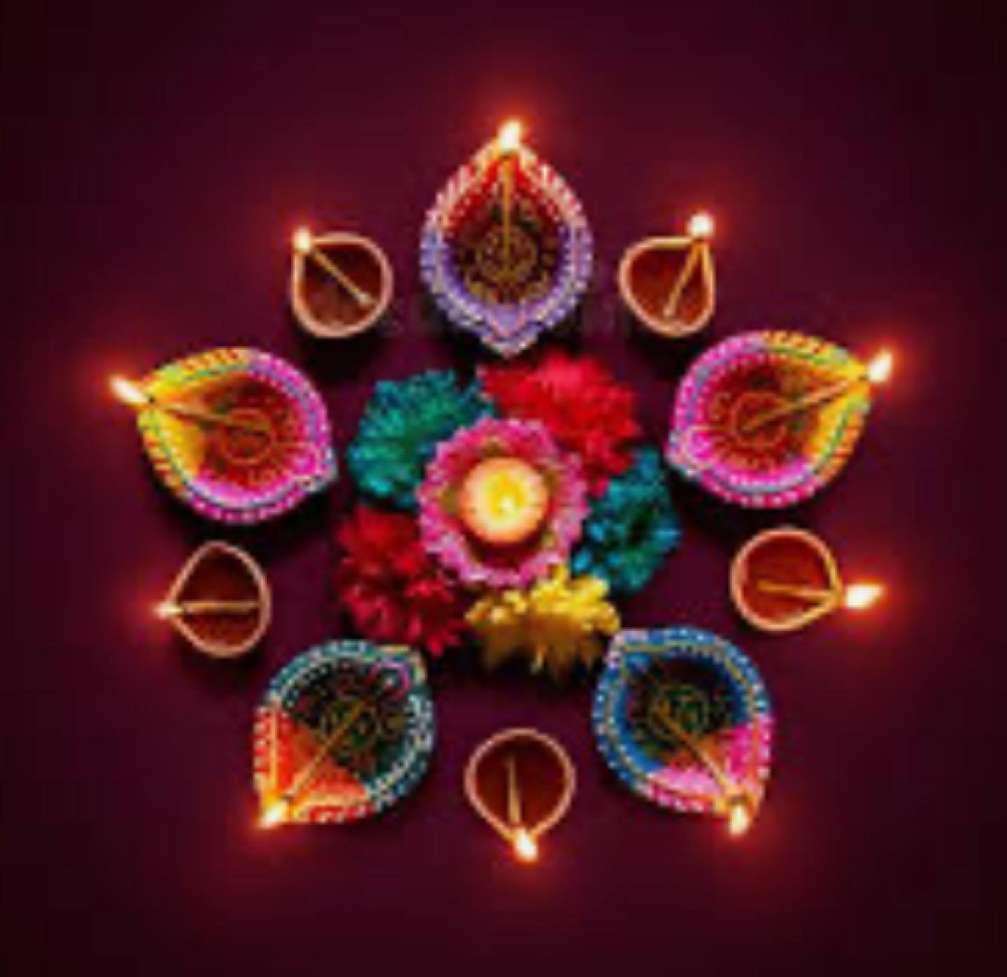 HAPPY DIWALI to all who celebrate. May the light of #art #community and #seva touch your life always. #diwali #kathak #kathakdance