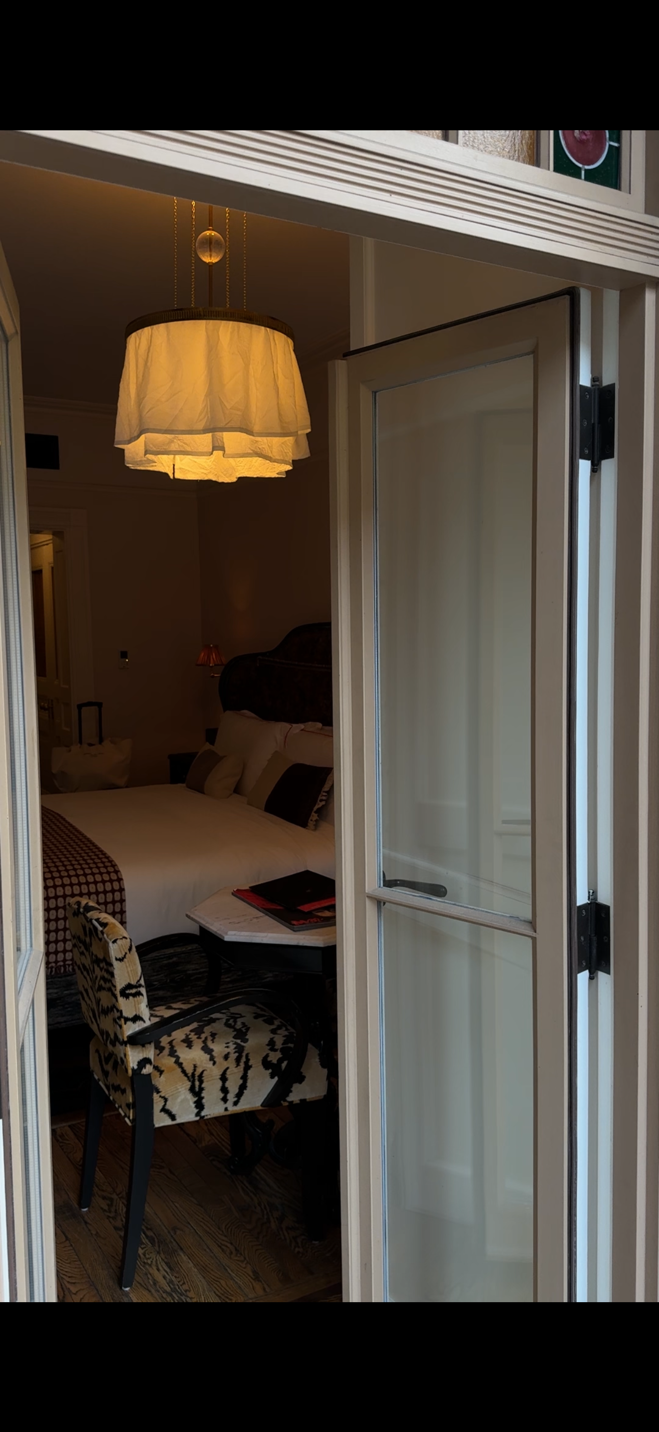 hotel chelsea | the balcony