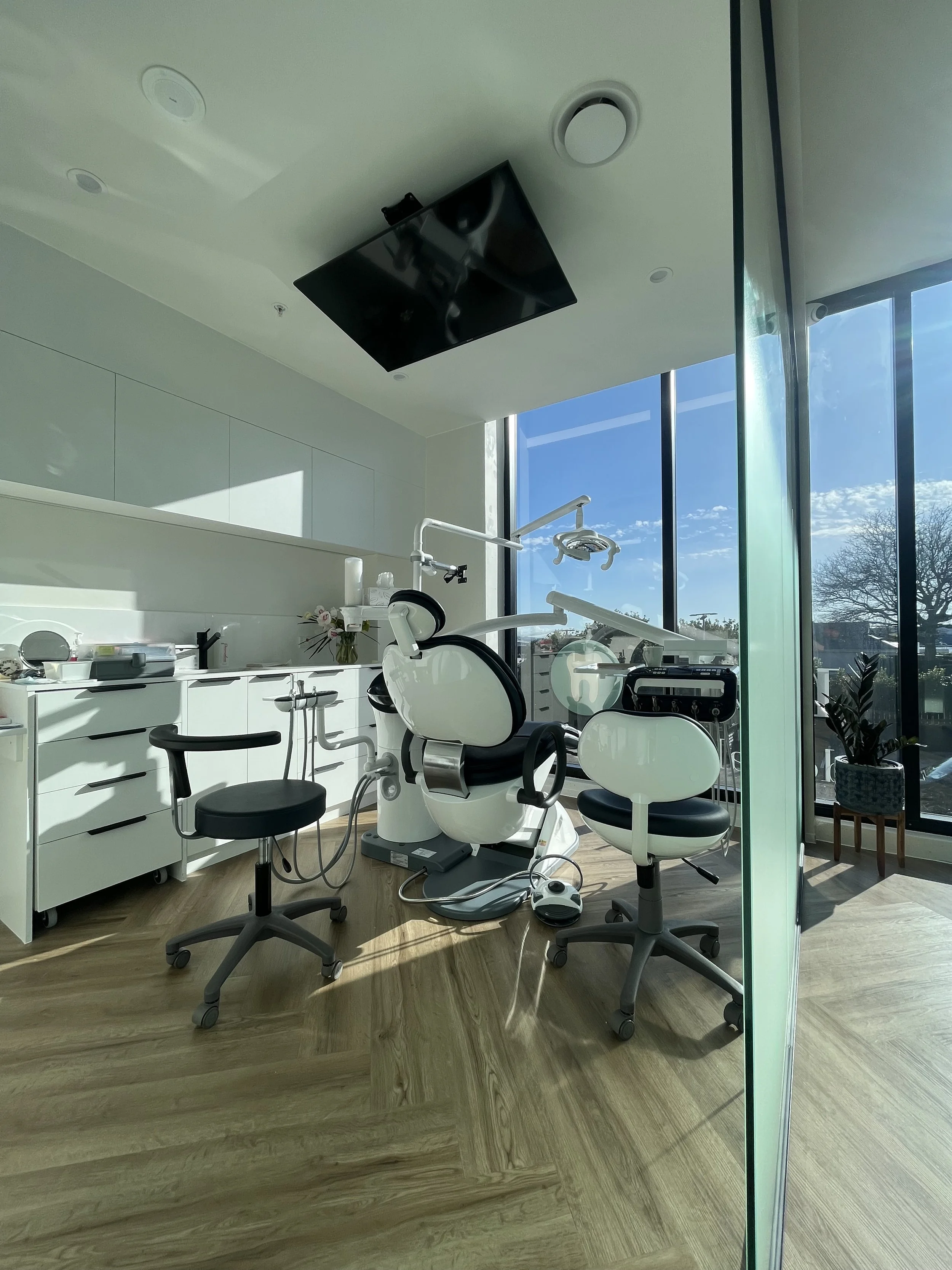 re-dental clinic