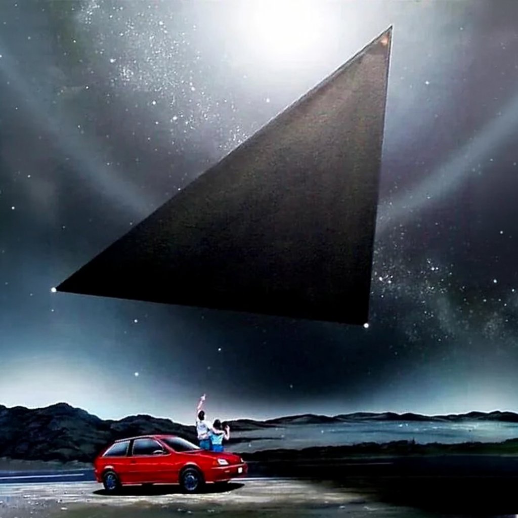triangle ufo.jpg